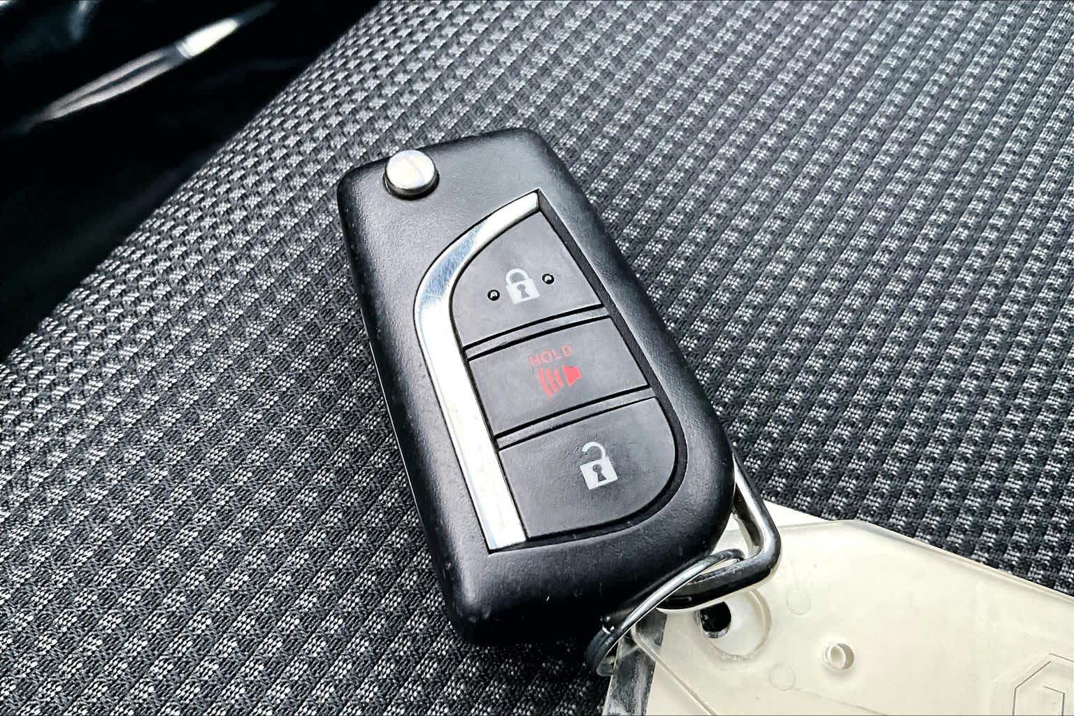 Thumbnail: 2023 Toyota RAV4 - 19