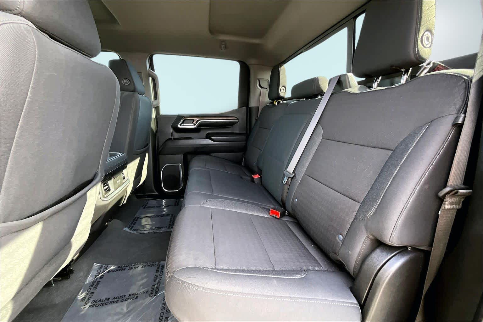 Thumbnail: 2024 Chevrolet Silverado 1500 - 28