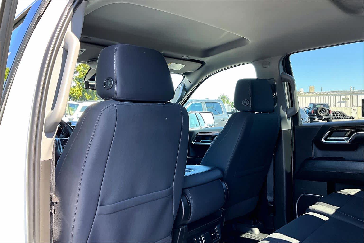 Thumbnail: 2024 GMC Sierra 1500 - 12