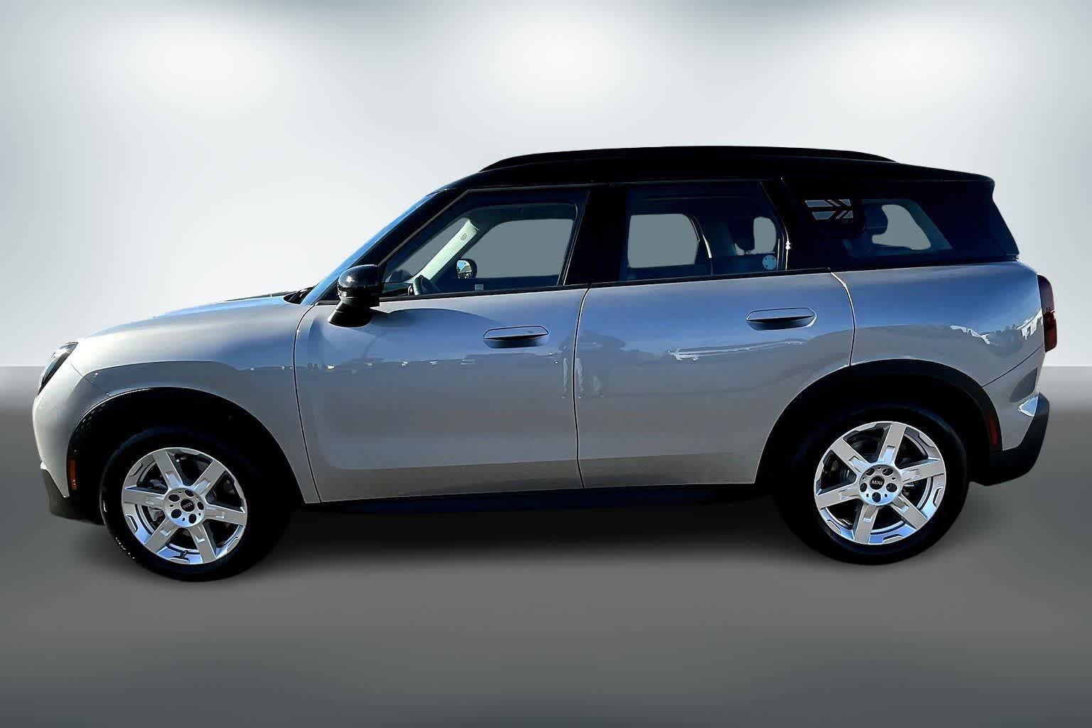 Thumbnail: 2025 MINI Cooper Countryman - 3