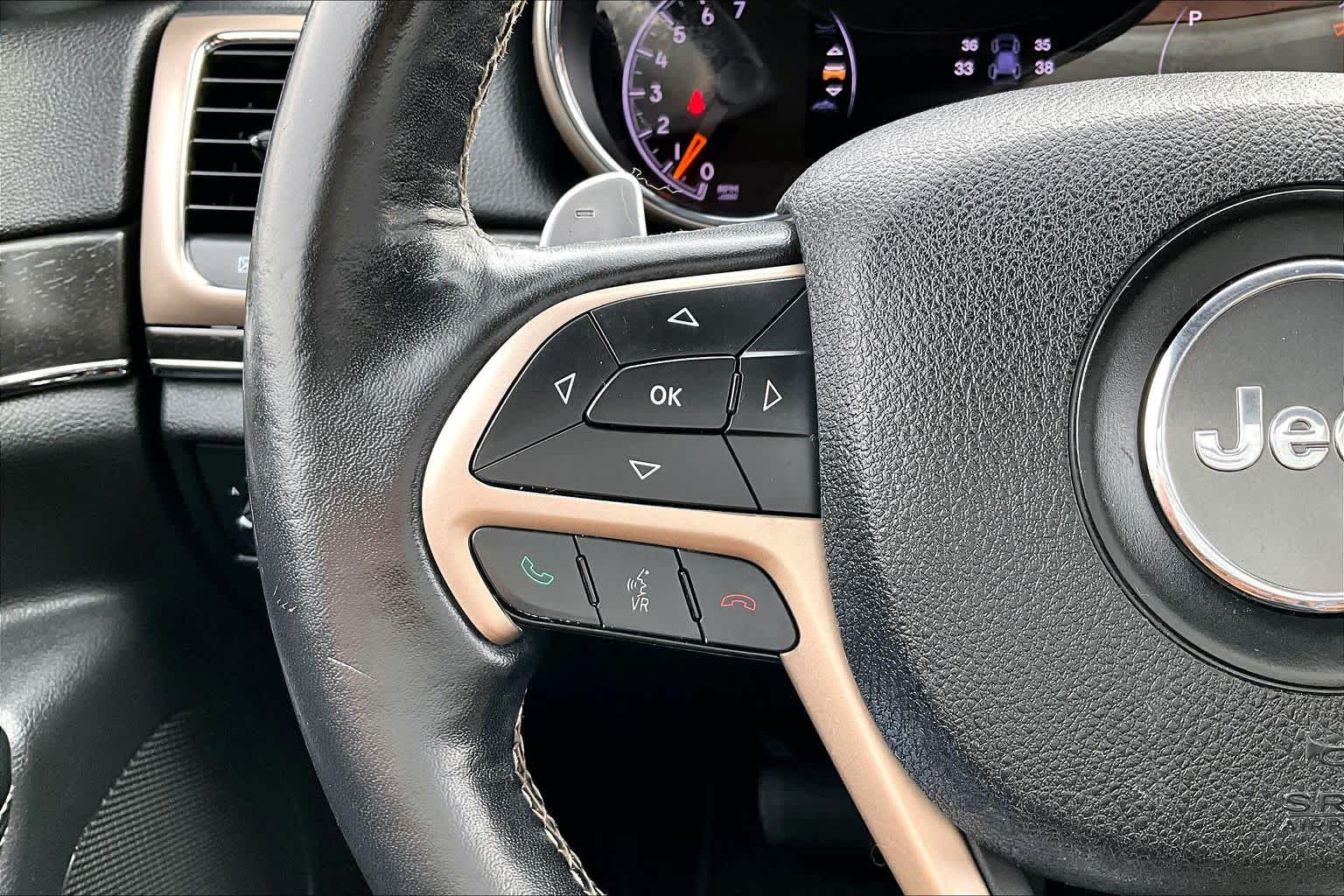 Thumbnail: 2016 Jeep Grand Cherokee - 24