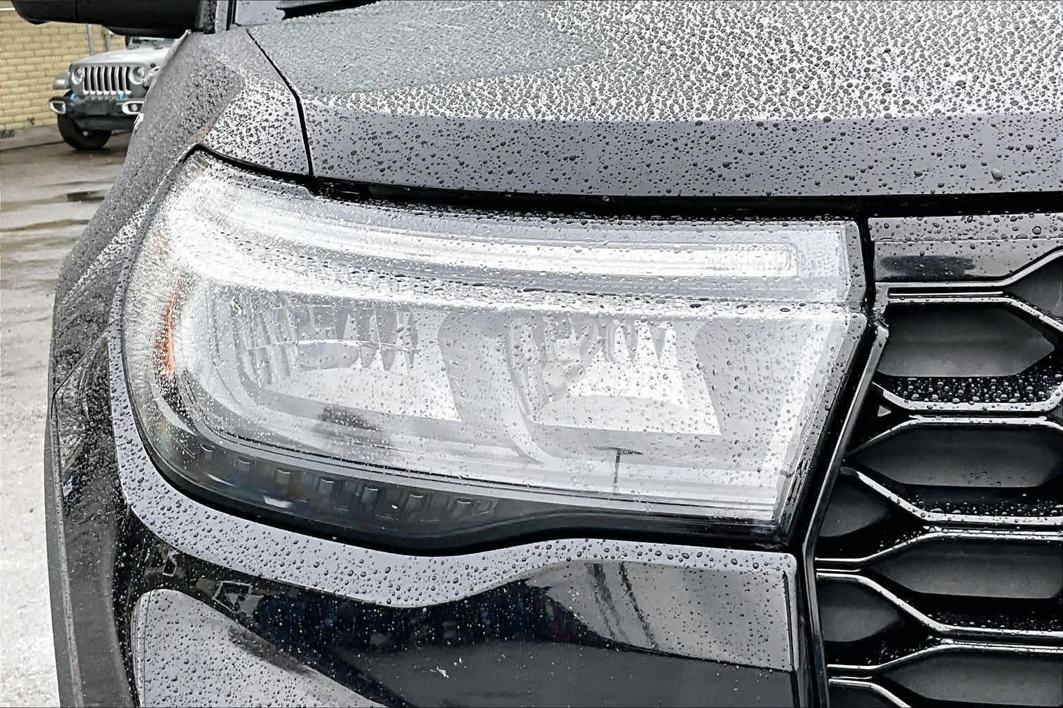 Thumbnail: 2025 Ford Explorer - 31