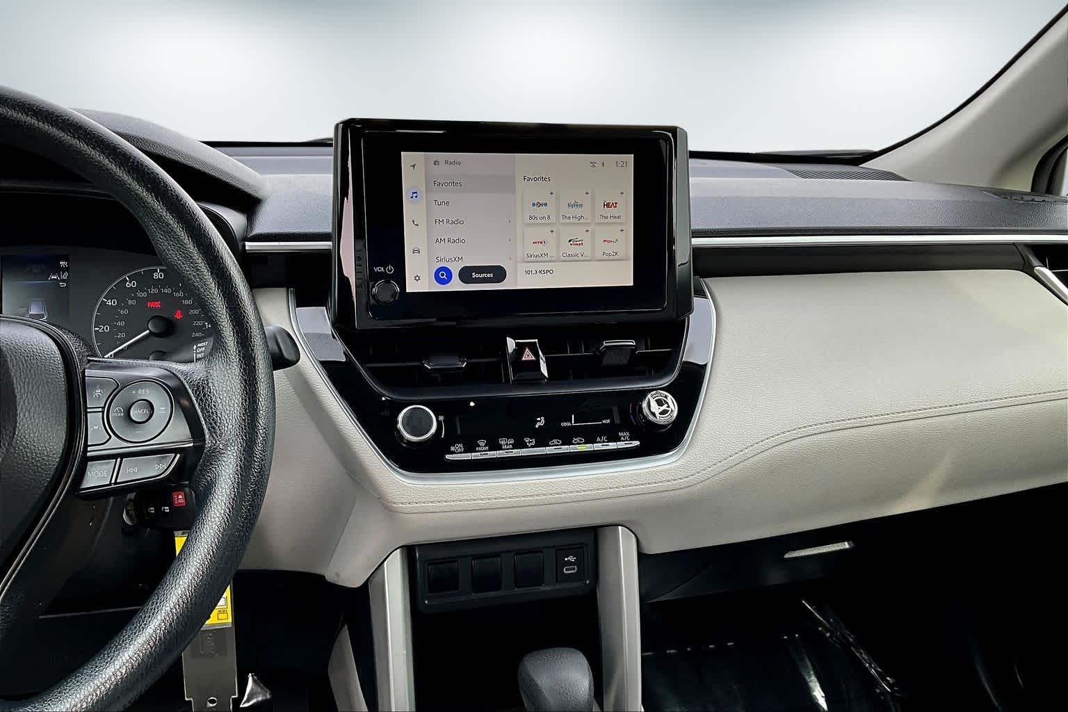 Thumbnail: 2024 Toyota Corolla Cross - 15