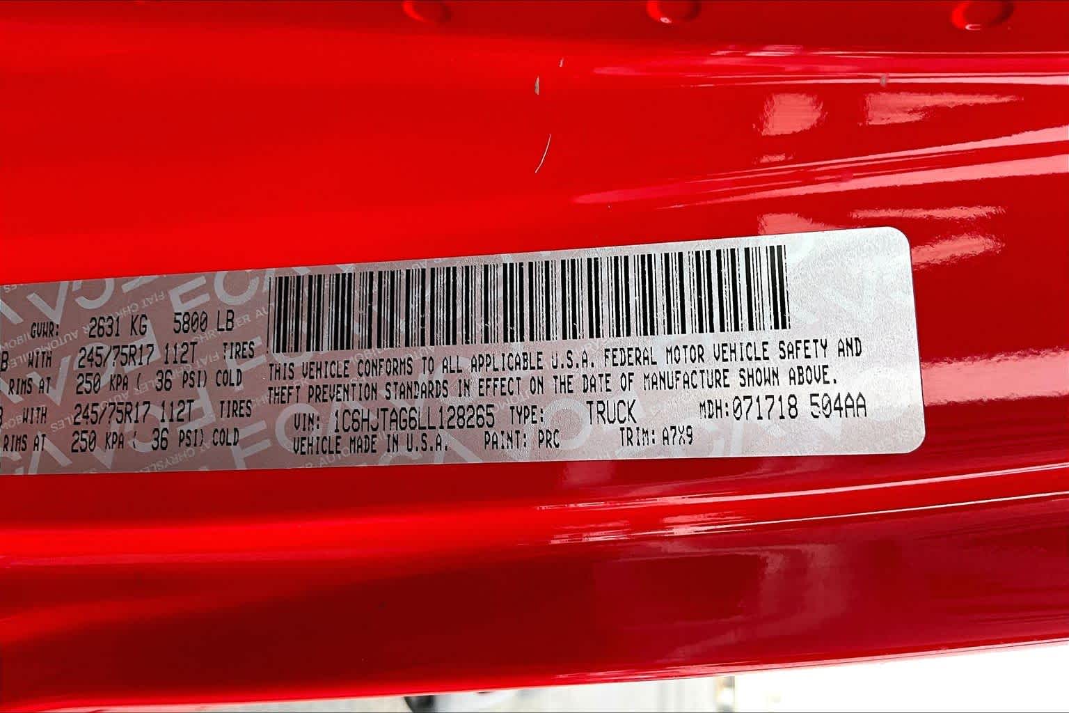 Thumbnail: 2020 Jeep Gladiator - 20