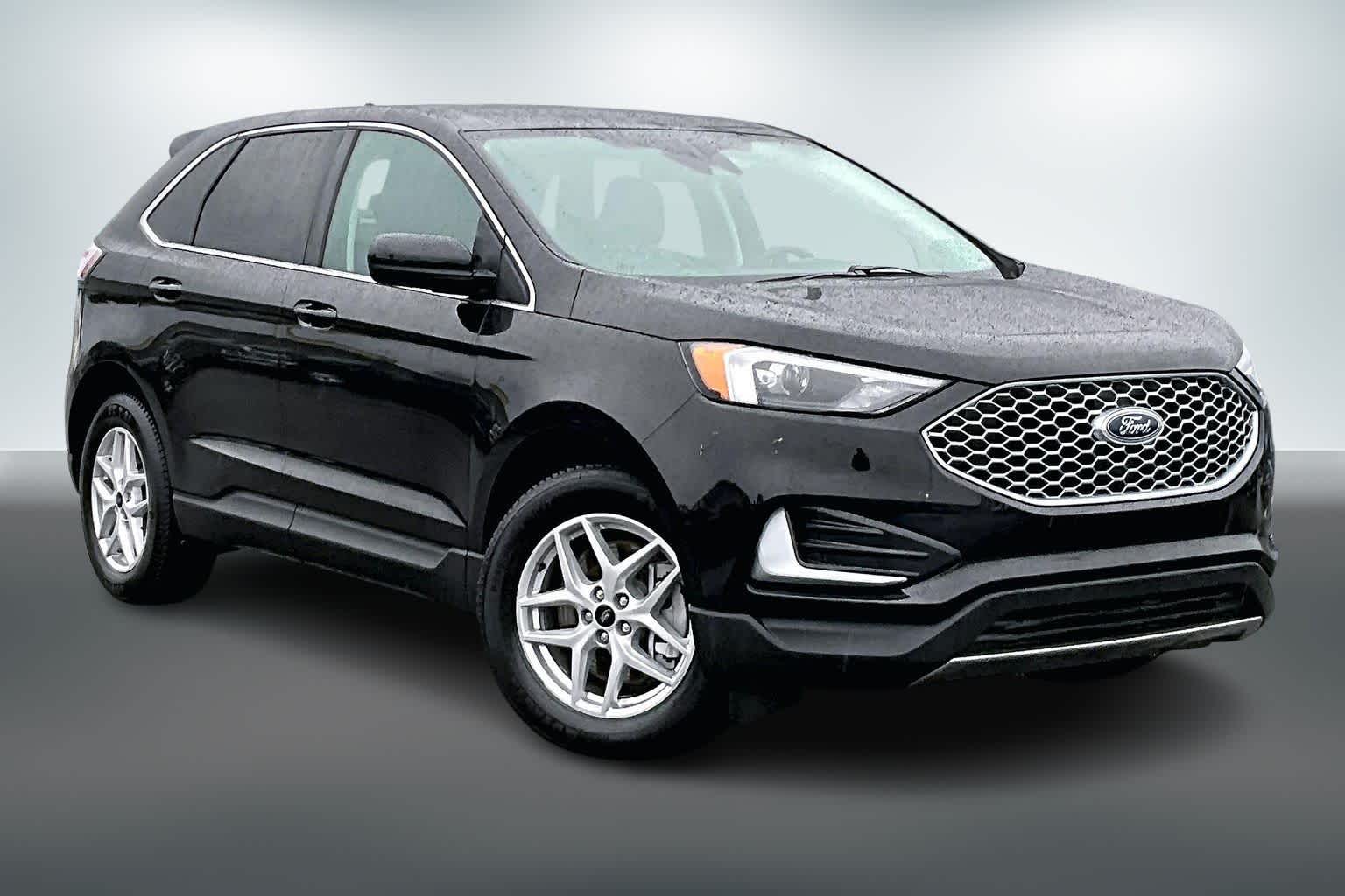 Thumbnail: 2024 Ford Edge - 21