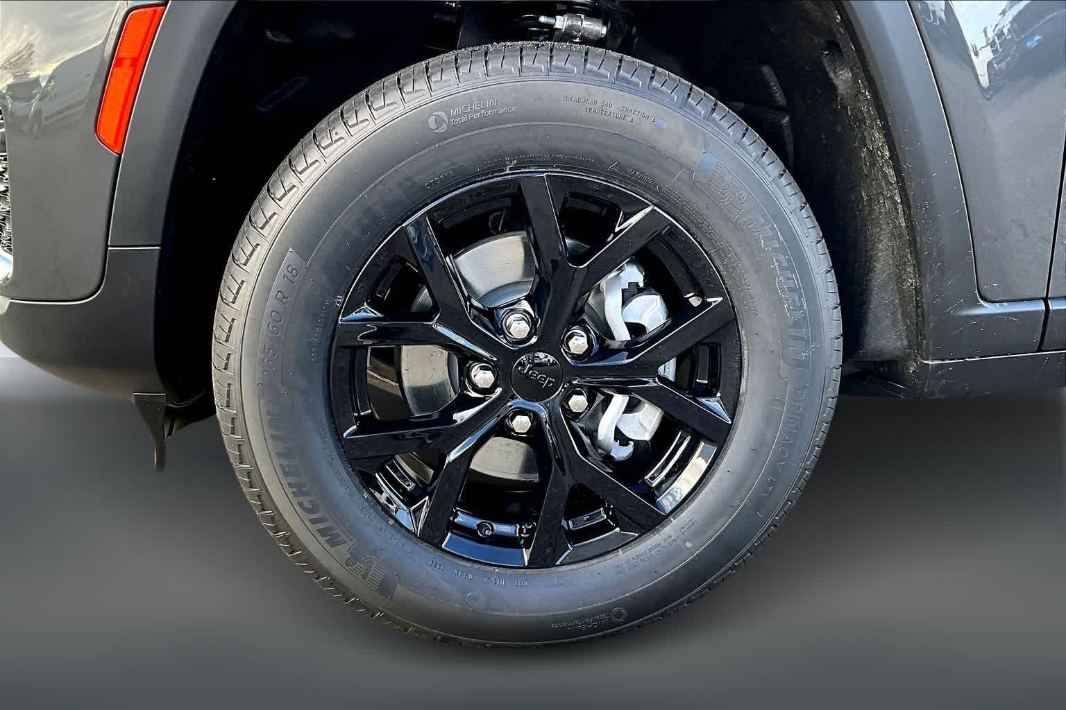 Thumbnail: 2025 Jeep Grand Cherokee - 8