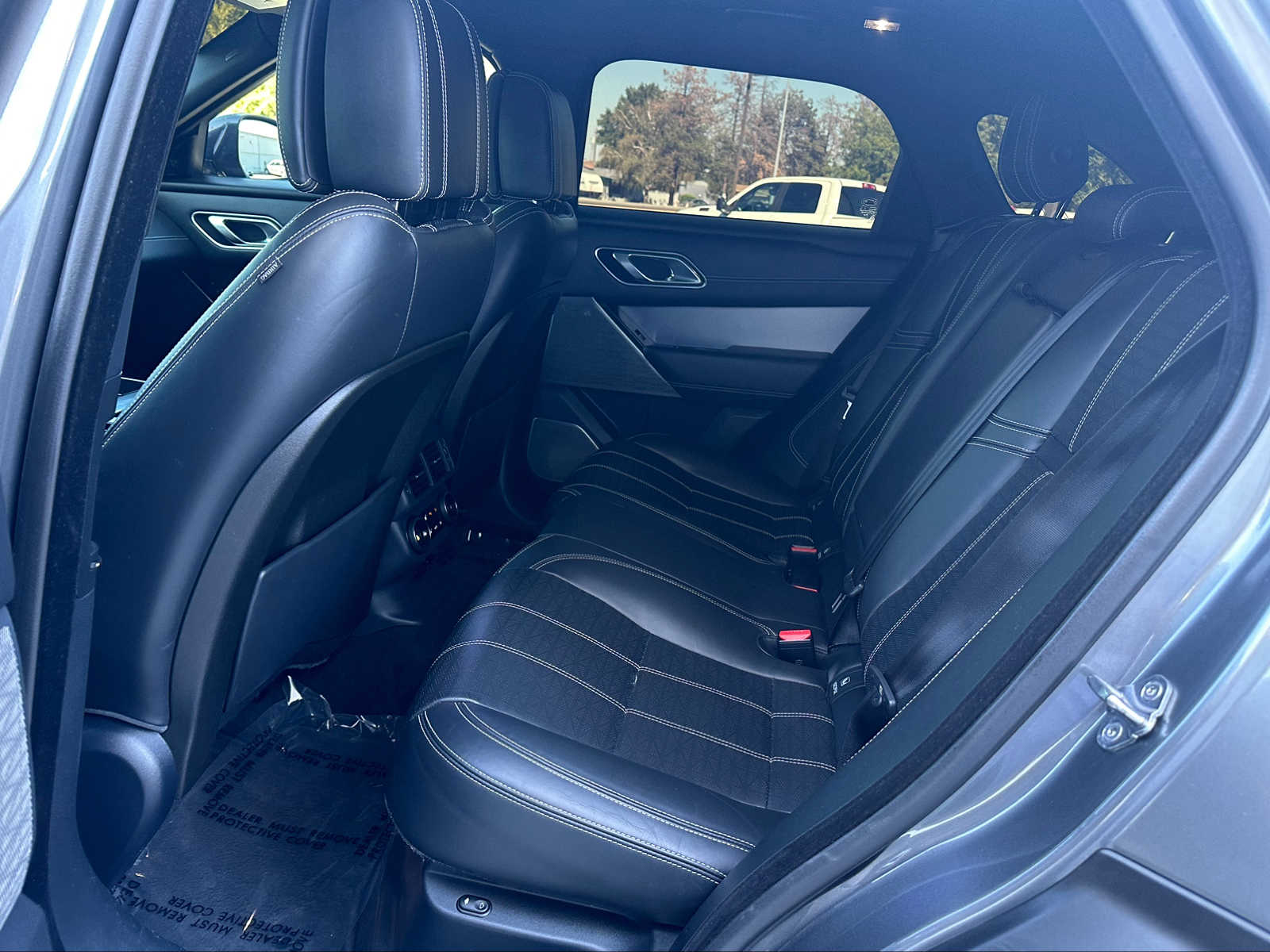 Thumbnail: 2018 Land Rover Range Rover Velar - 22