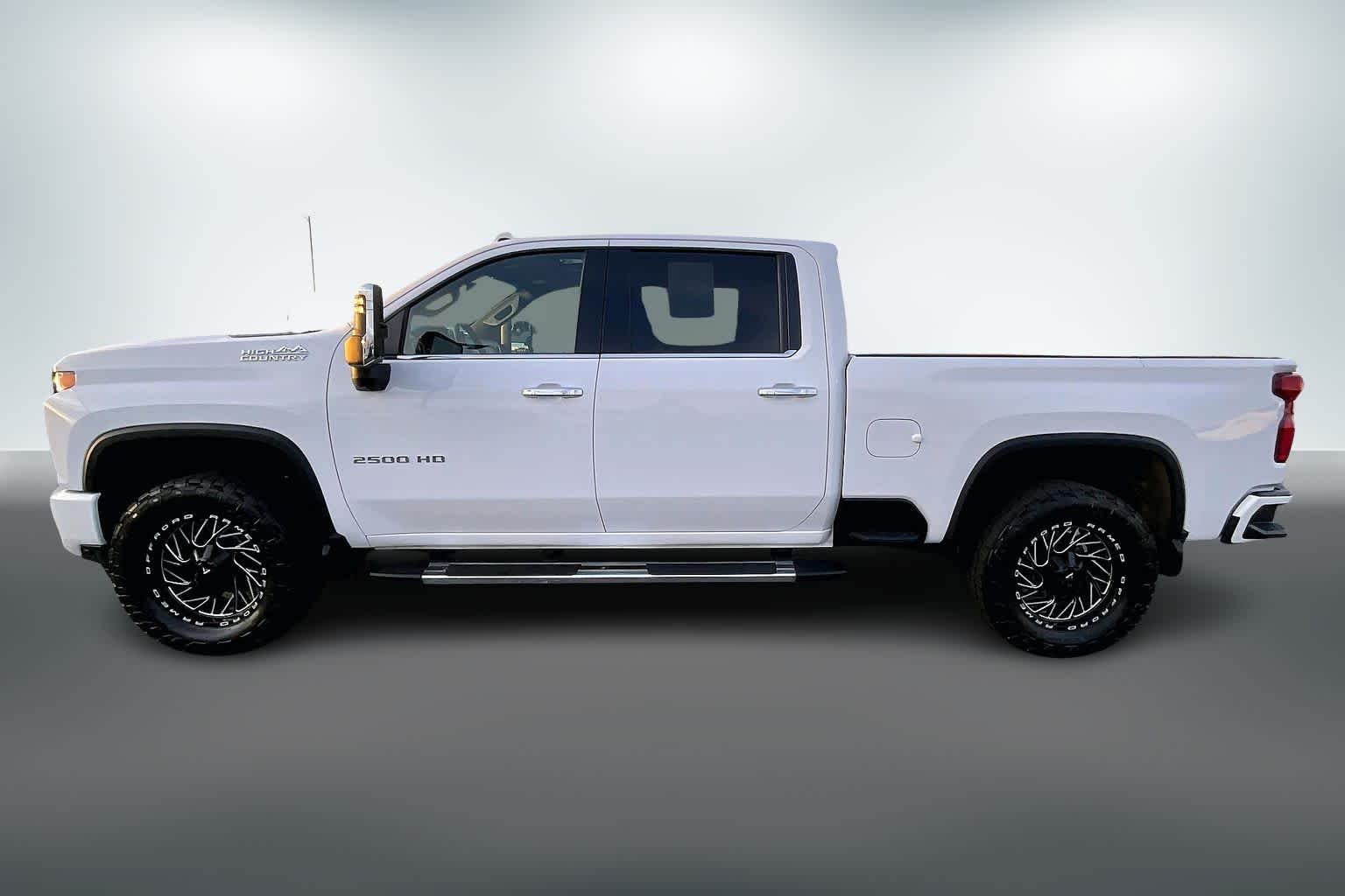 Thumbnail: 2022 Chevrolet Silverado 2500 - 3
