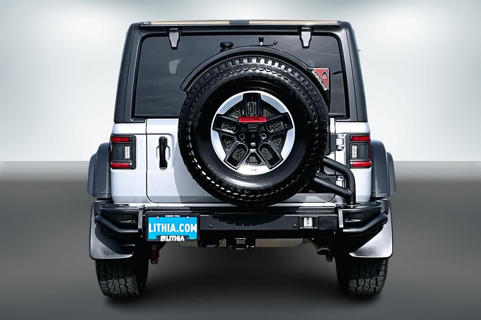 Thumbnail: 2022 Jeep Wrangler - 5