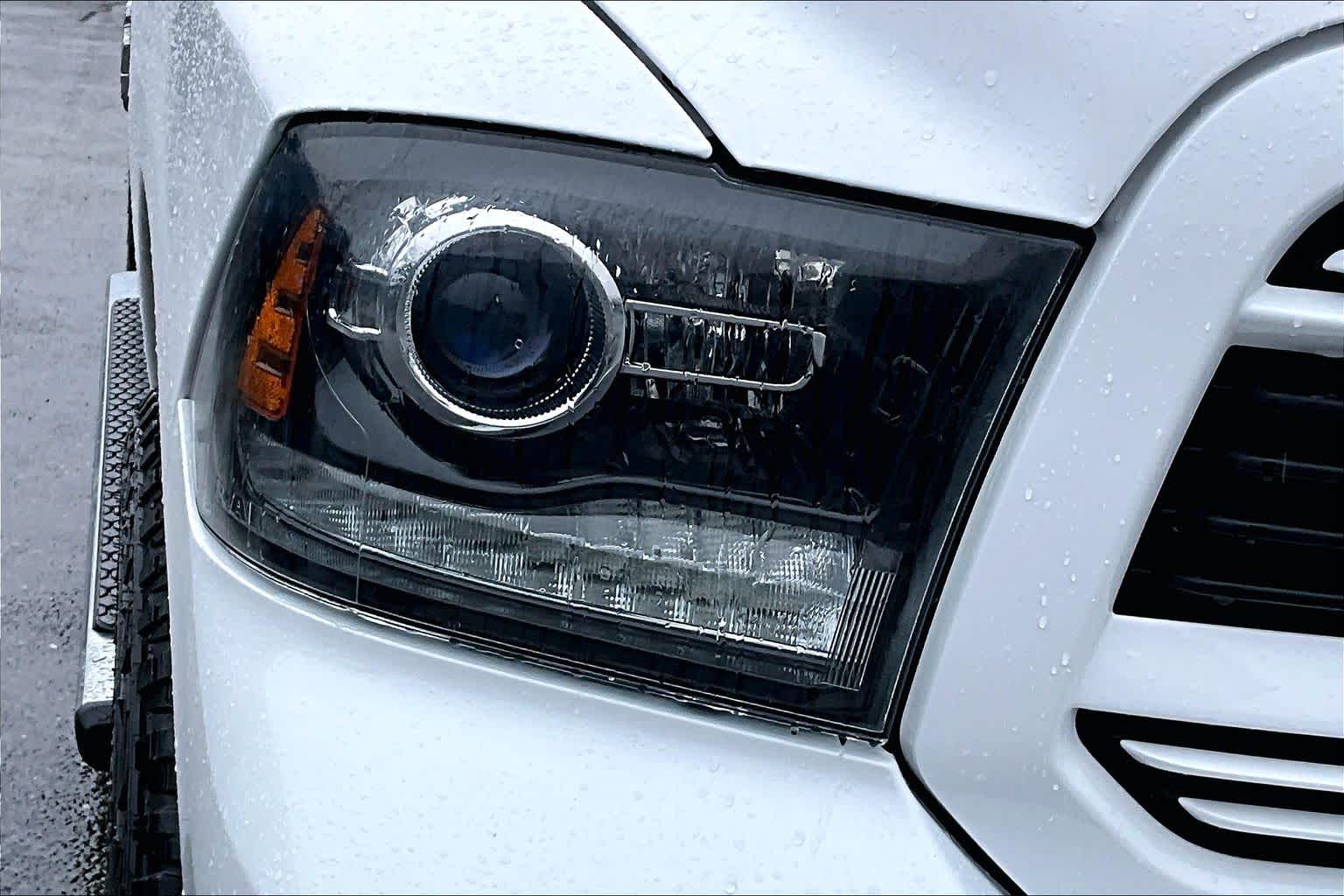 Thumbnail: 2018 RAM 1500 - 32