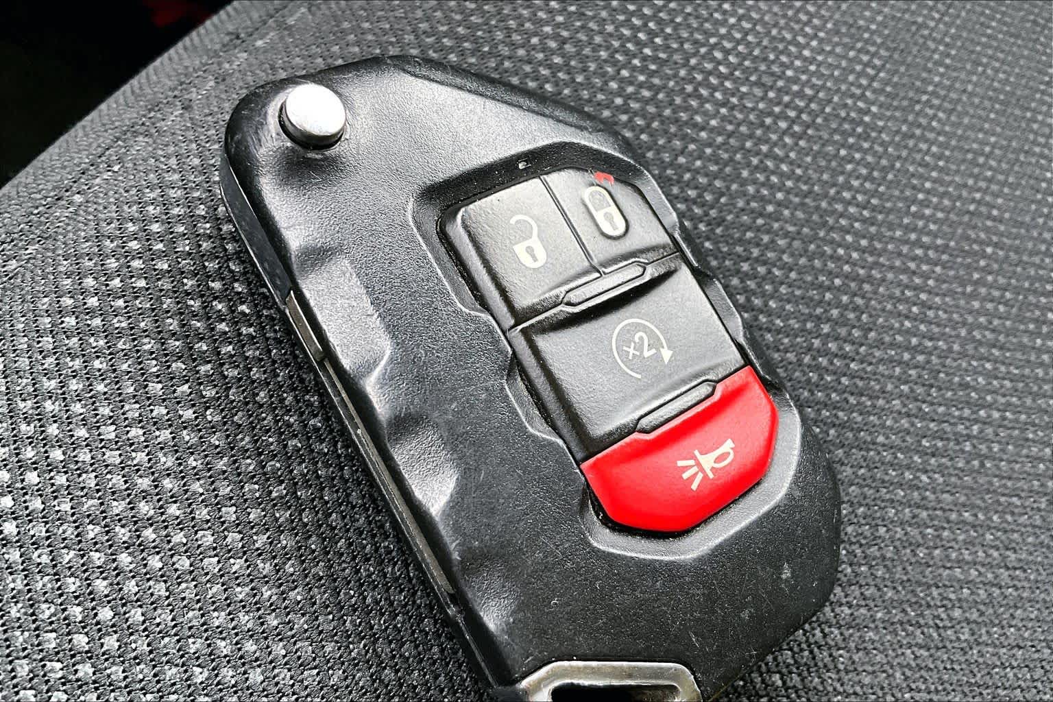 Thumbnail: 2020 Jeep Gladiator - 19