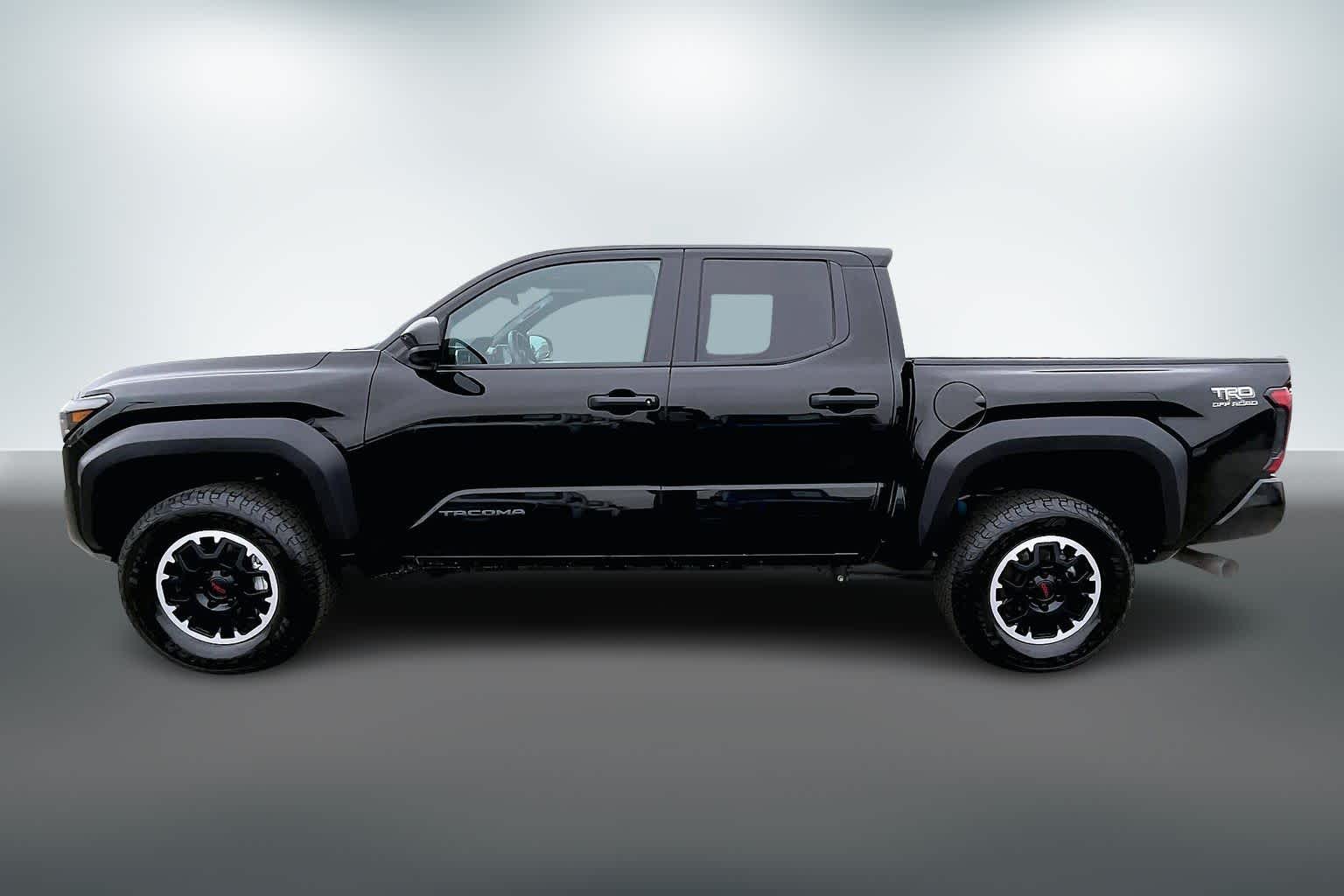 Thumbnail: 2024 Toyota Tacoma - 3