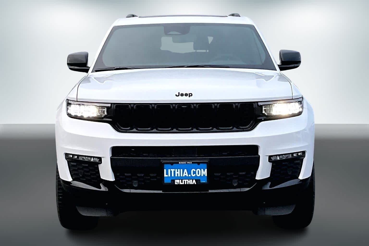 Thumbnail: 2025 Jeep Grand Cherokee - 6