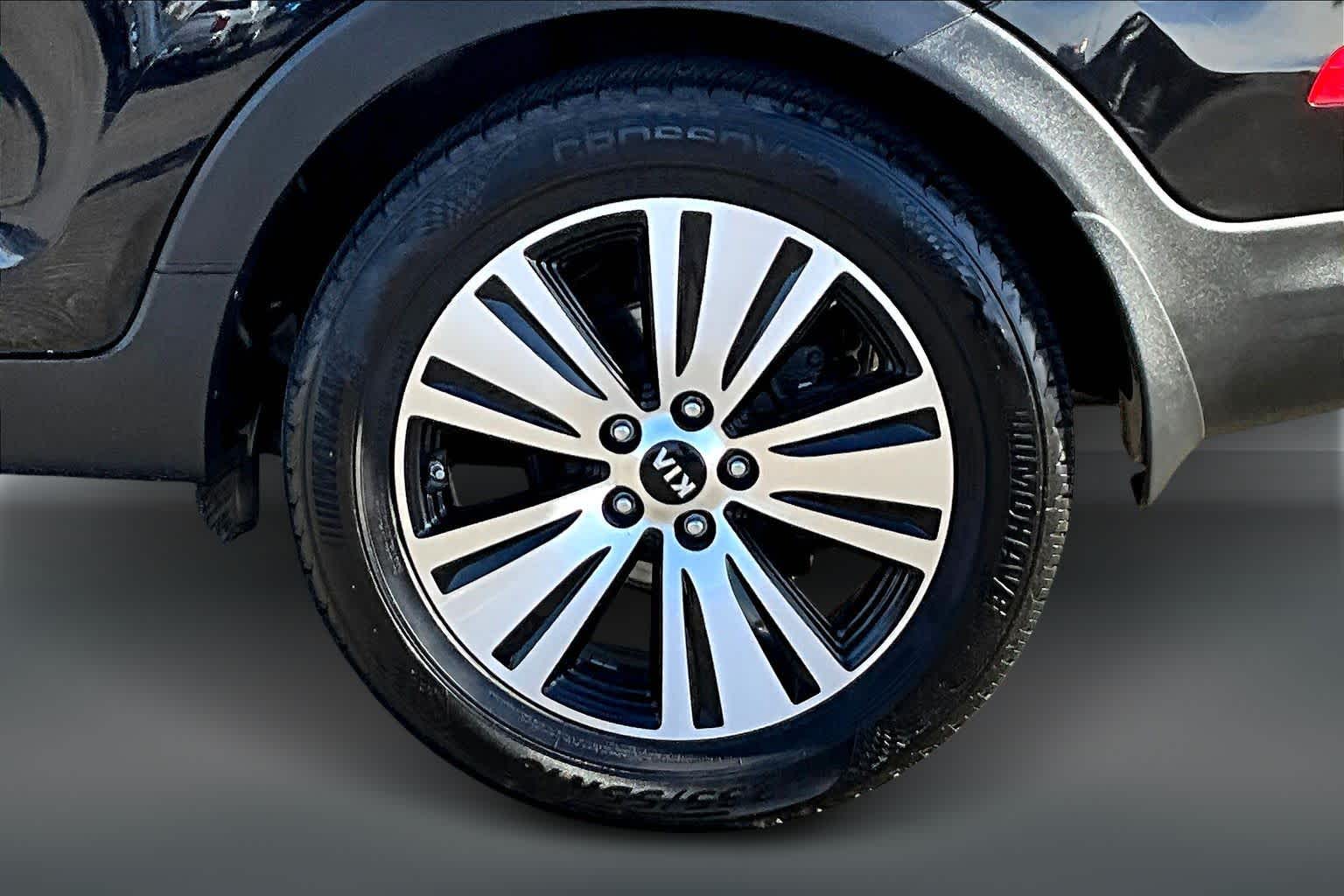 Thumbnail: 2016 Kia Sportage - 35