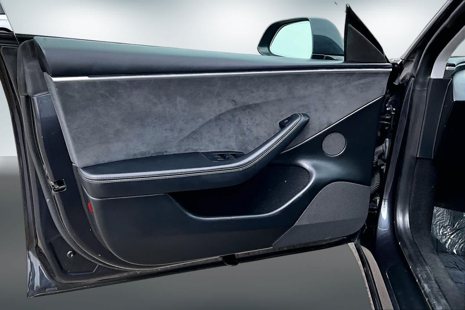 Thumbnail: 2024 Tesla Model 3 - 25