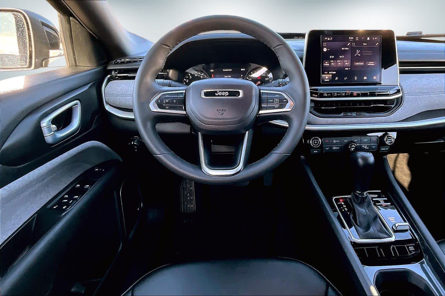 Thumbnail: 2025 Jeep Compass - 13