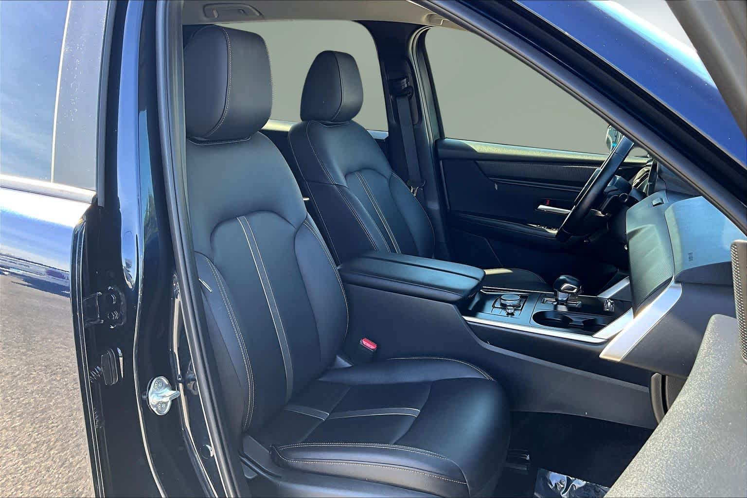 Thumbnail: 2025 Mazda CX-90 - 12