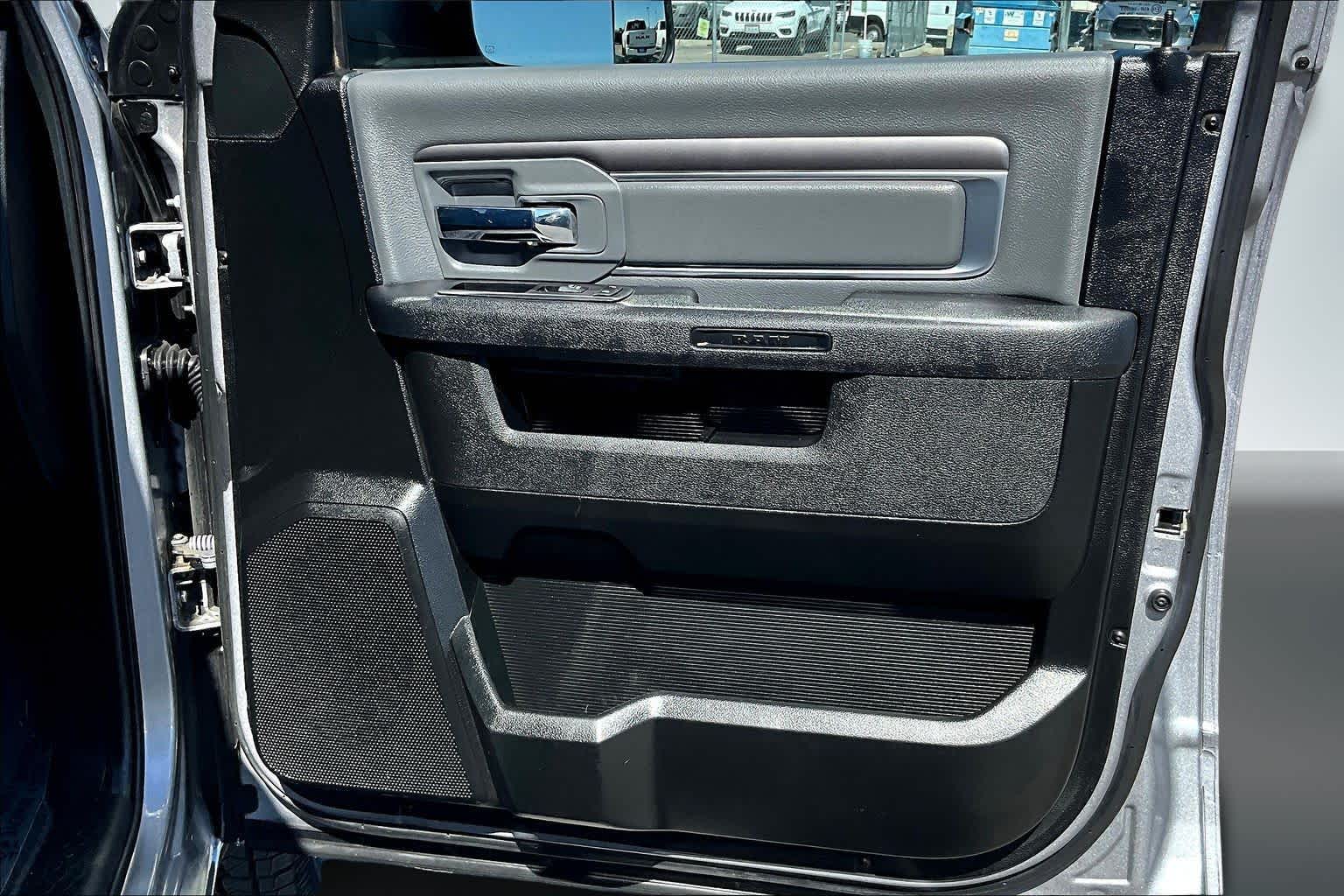 Thumbnail: 2023 RAM 1500 - 27