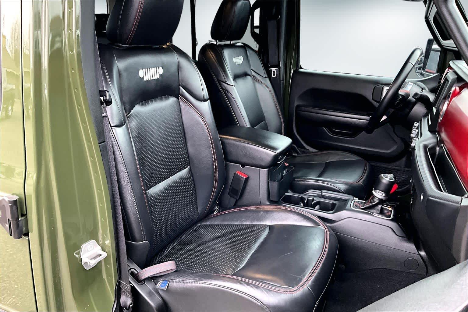 Thumbnail: 2021 Jeep Gladiator - 13