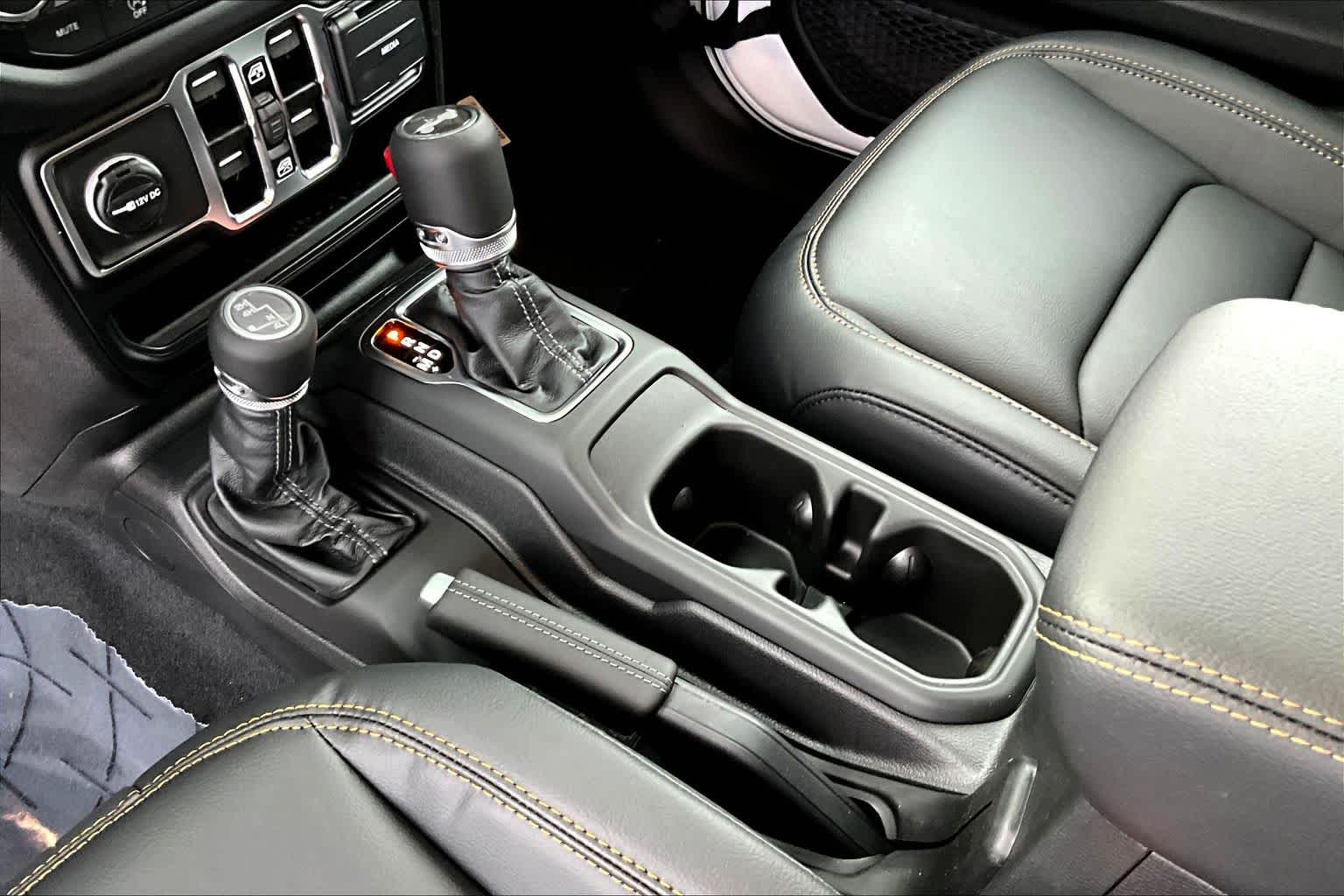 Thumbnail: 2026 Jeep Wrangler - 17