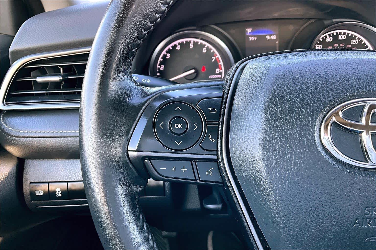 Thumbnail: 2023 Toyota Camry - 24