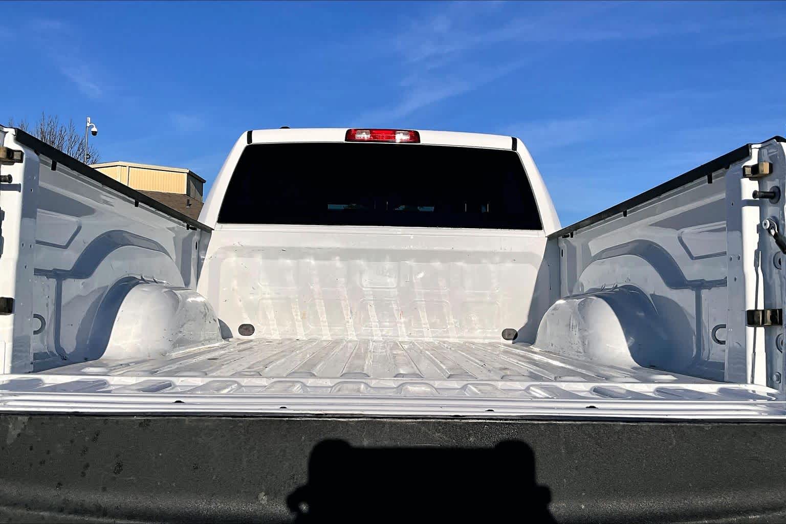 Thumbnail: 2022 RAM 1500 Classic - 18