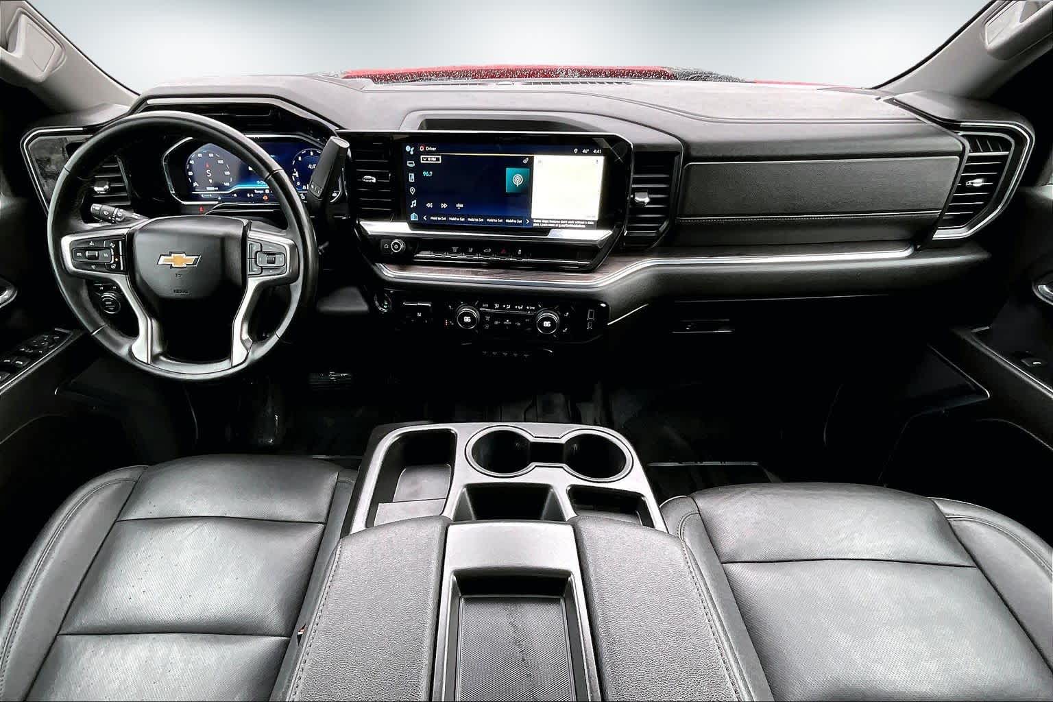 Thumbnail: 2024 Chevrolet Silverado 3500 - 10