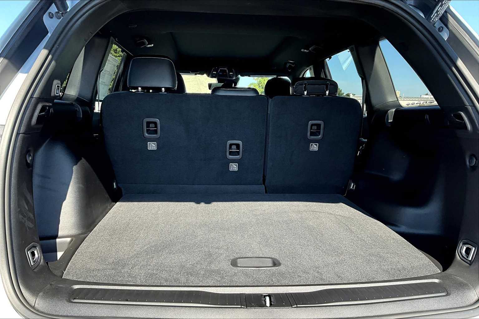 Thumbnail: 2025 Jeep Grand Cherokee - 19