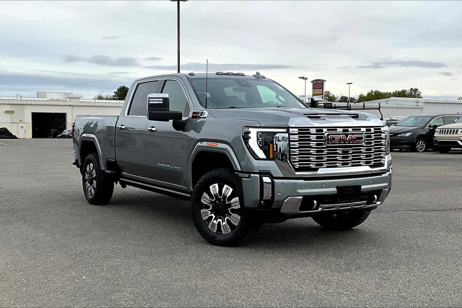 Thumbnail: 2024 GMC Sierra 3500 - 7