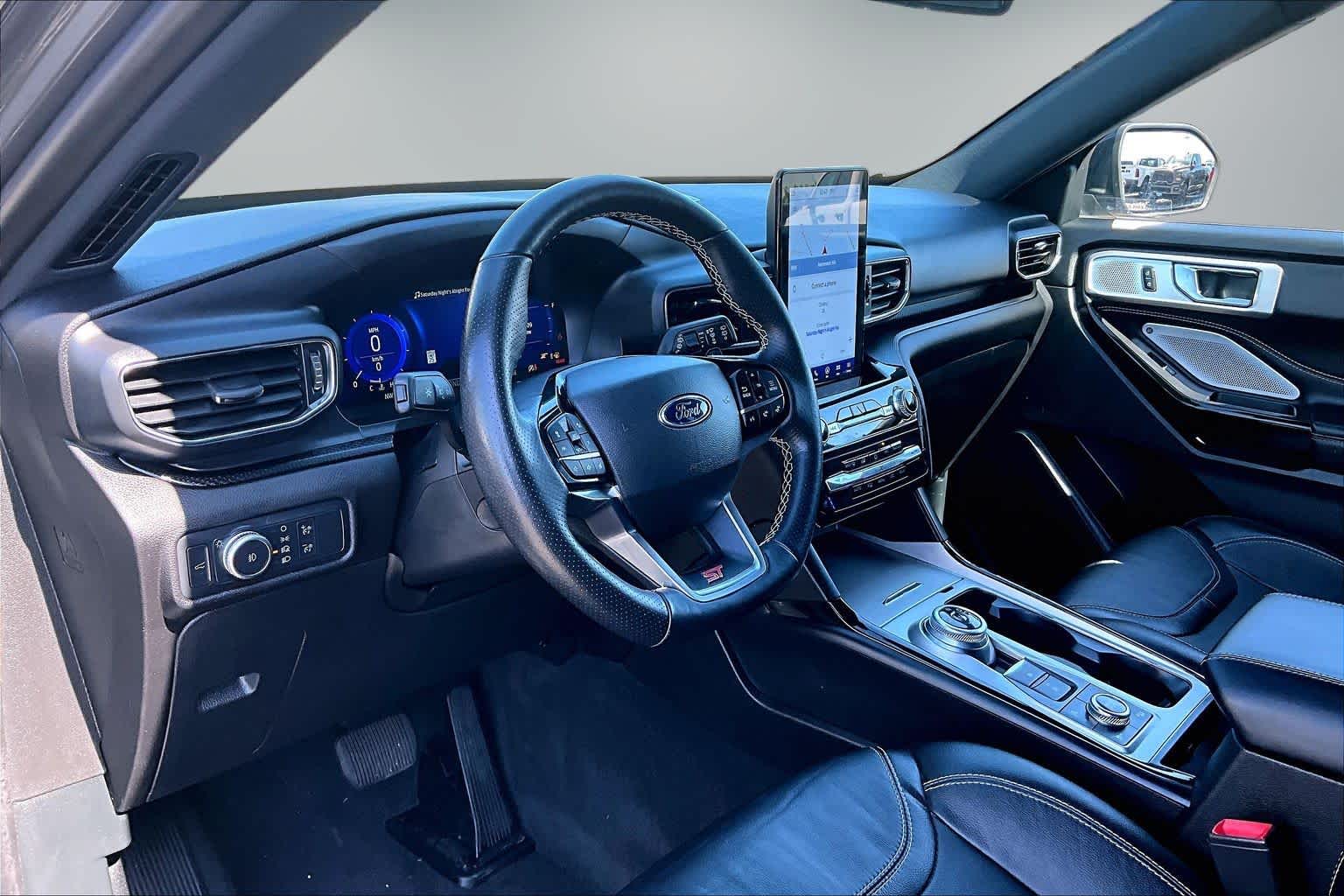 Thumbnail: 2022 Ford Explorer - 2