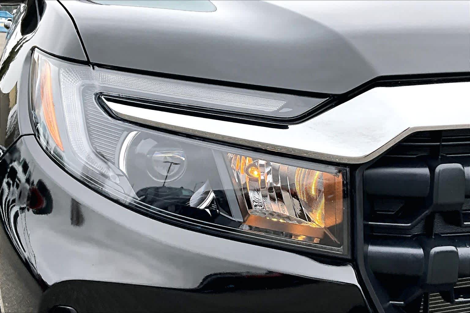 Thumbnail: 2025 Honda Ridgeline - 31