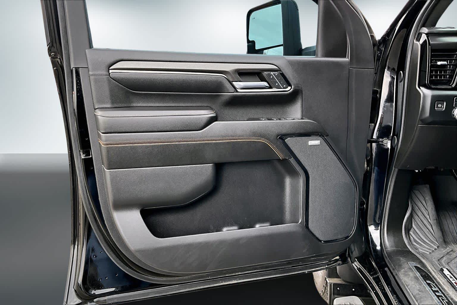 Thumbnail: 2024 GMC Sierra 2500 - 26