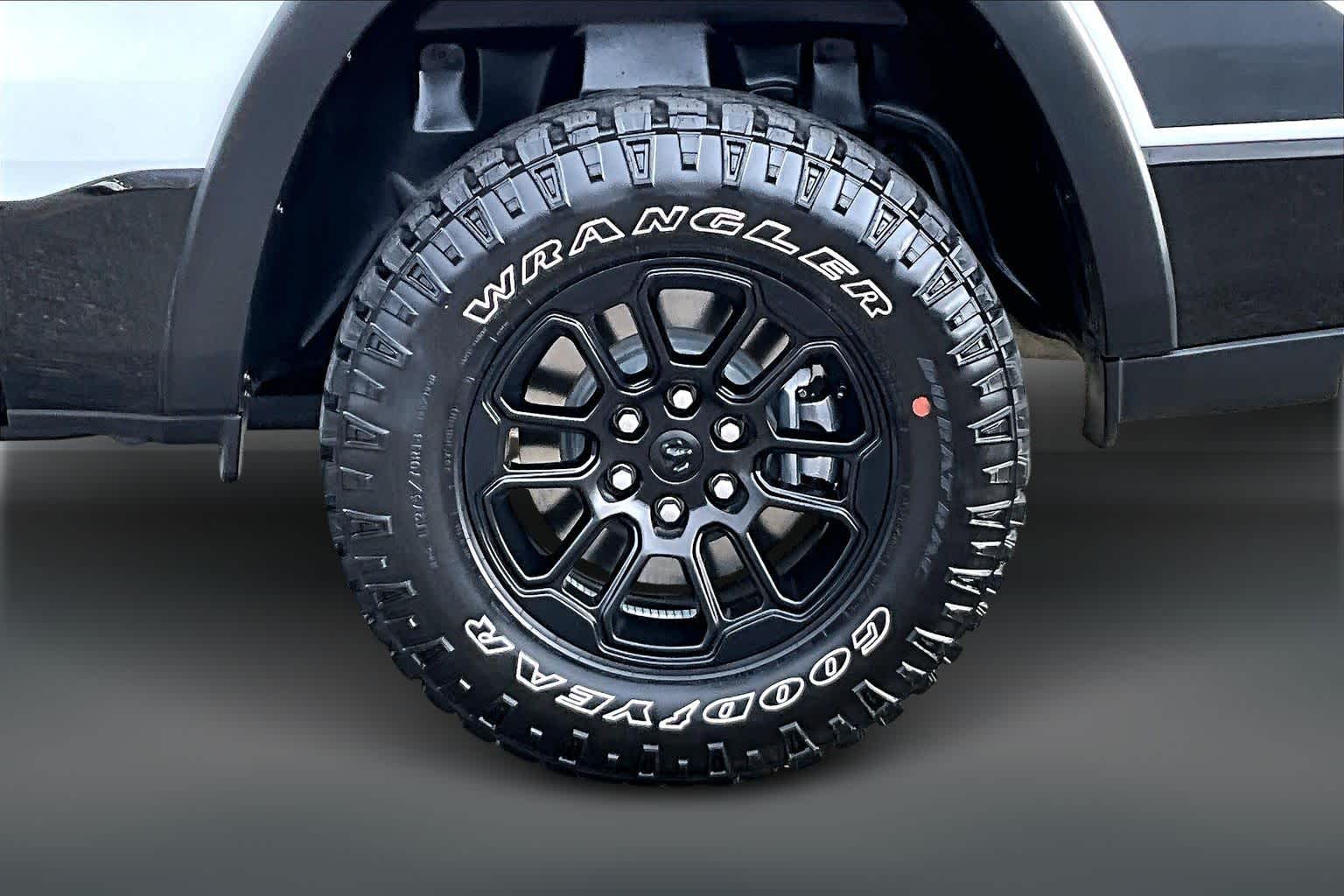 Thumbnail: 2025 RAM 1500 - 36