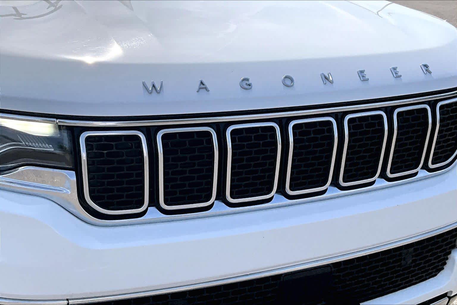 Thumbnail: 2024 Jeep Wagoneer - 34