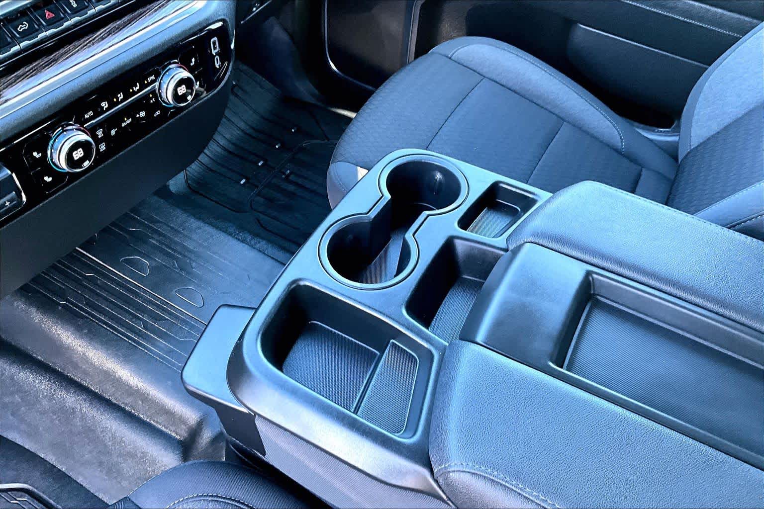 Thumbnail: 2024 GMC Sierra 1500 - 16