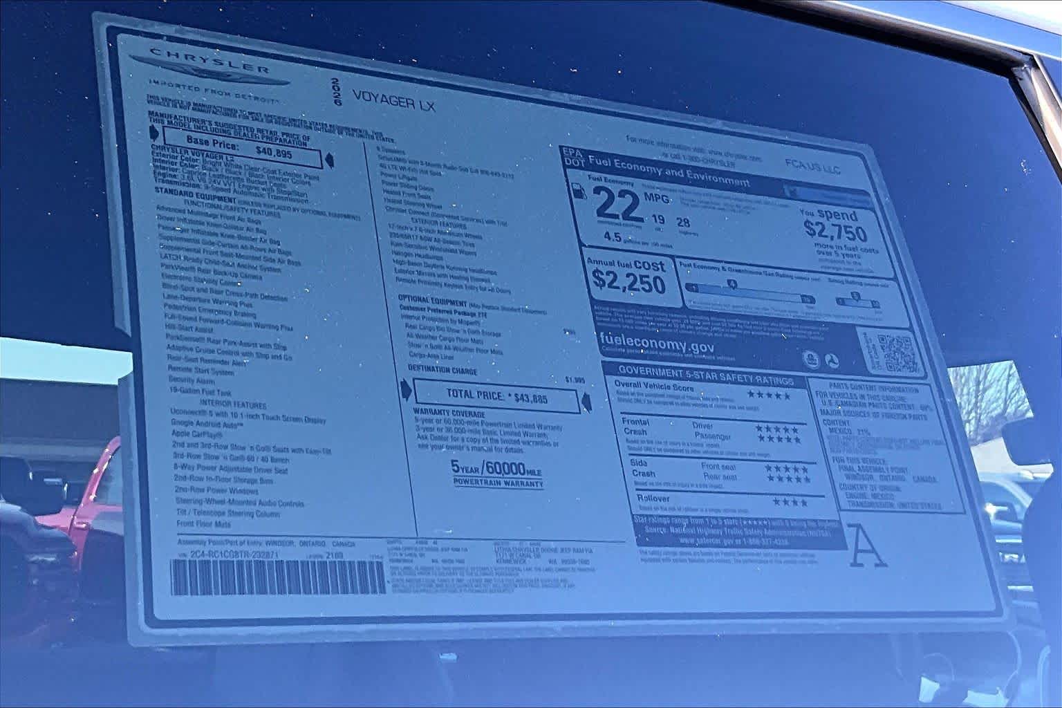 Thumbnail: 2026 Chrysler Voyager - 23