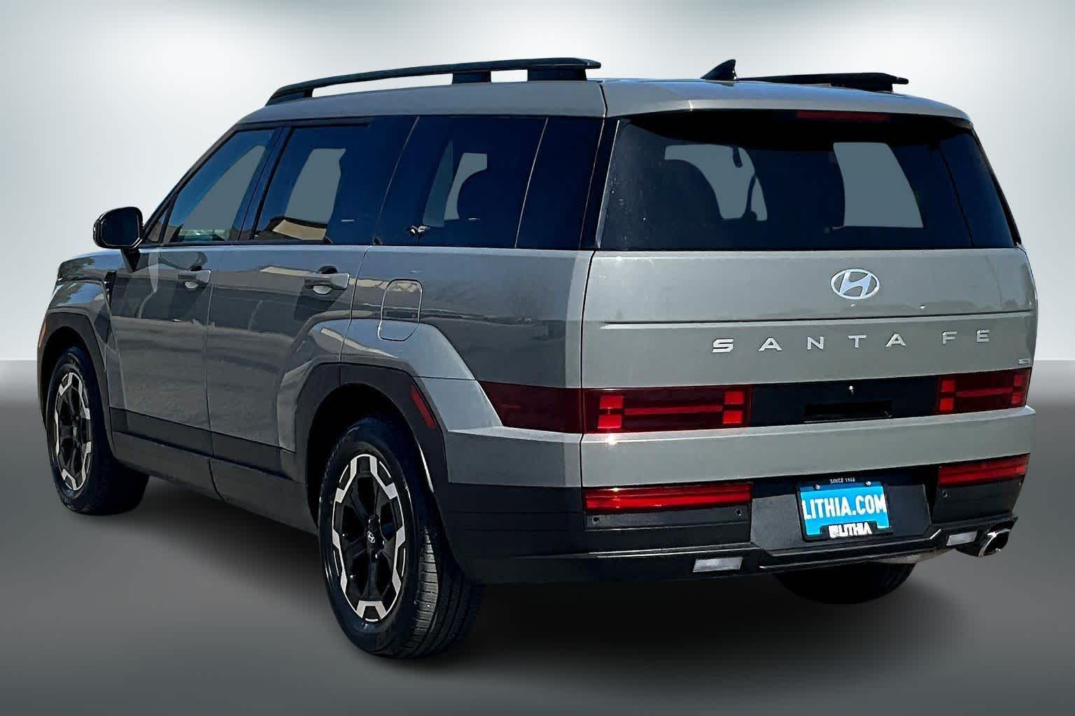 Thumbnail: 2024 Hyundai Santa Fe - 4