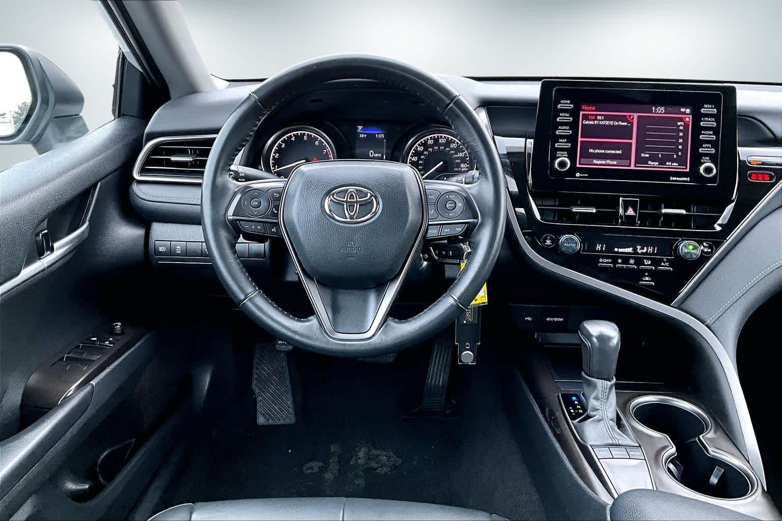 Thumbnail: 2023 Toyota Camry - 14