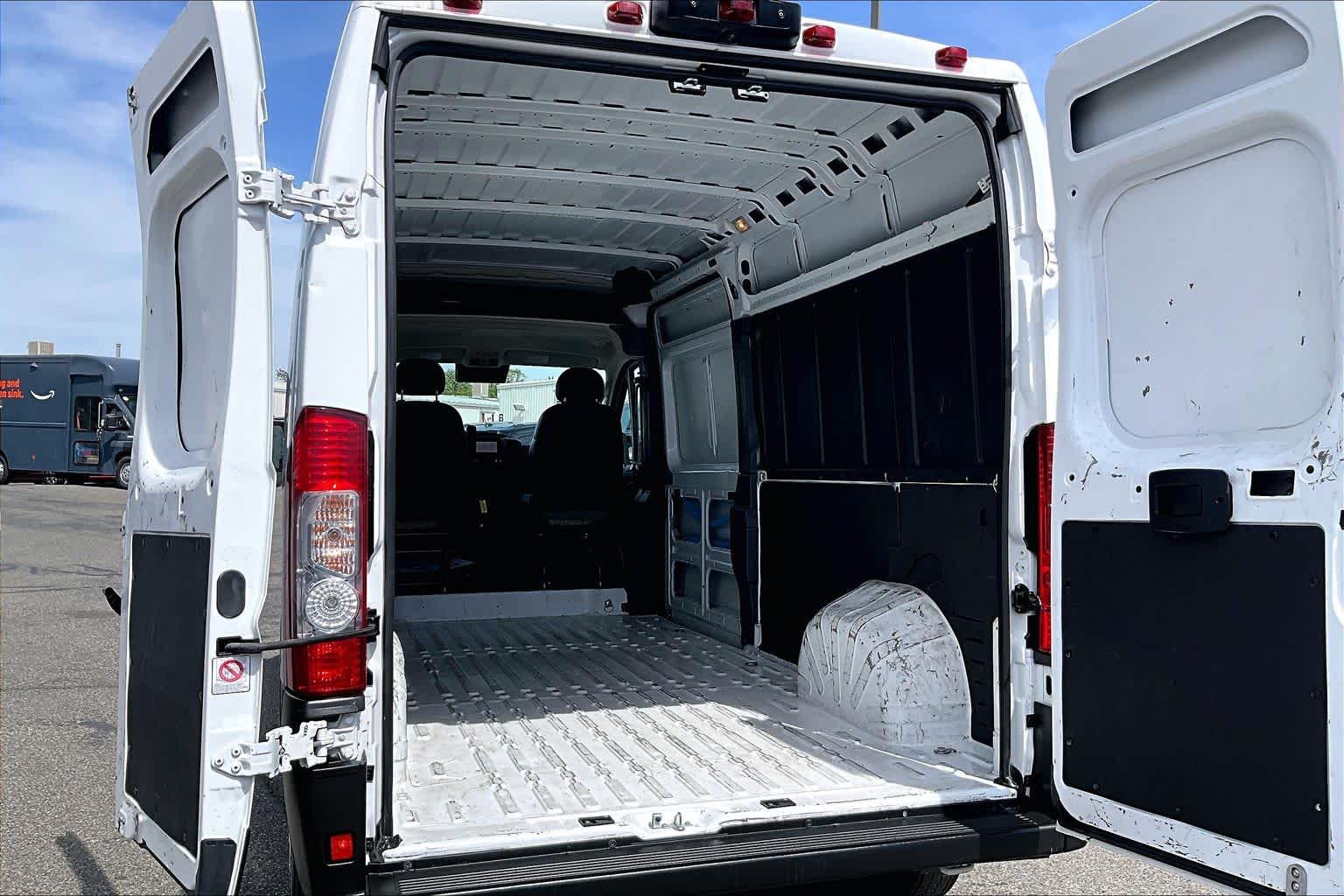 Thumbnail: 2023 RAM ProMaster - 17