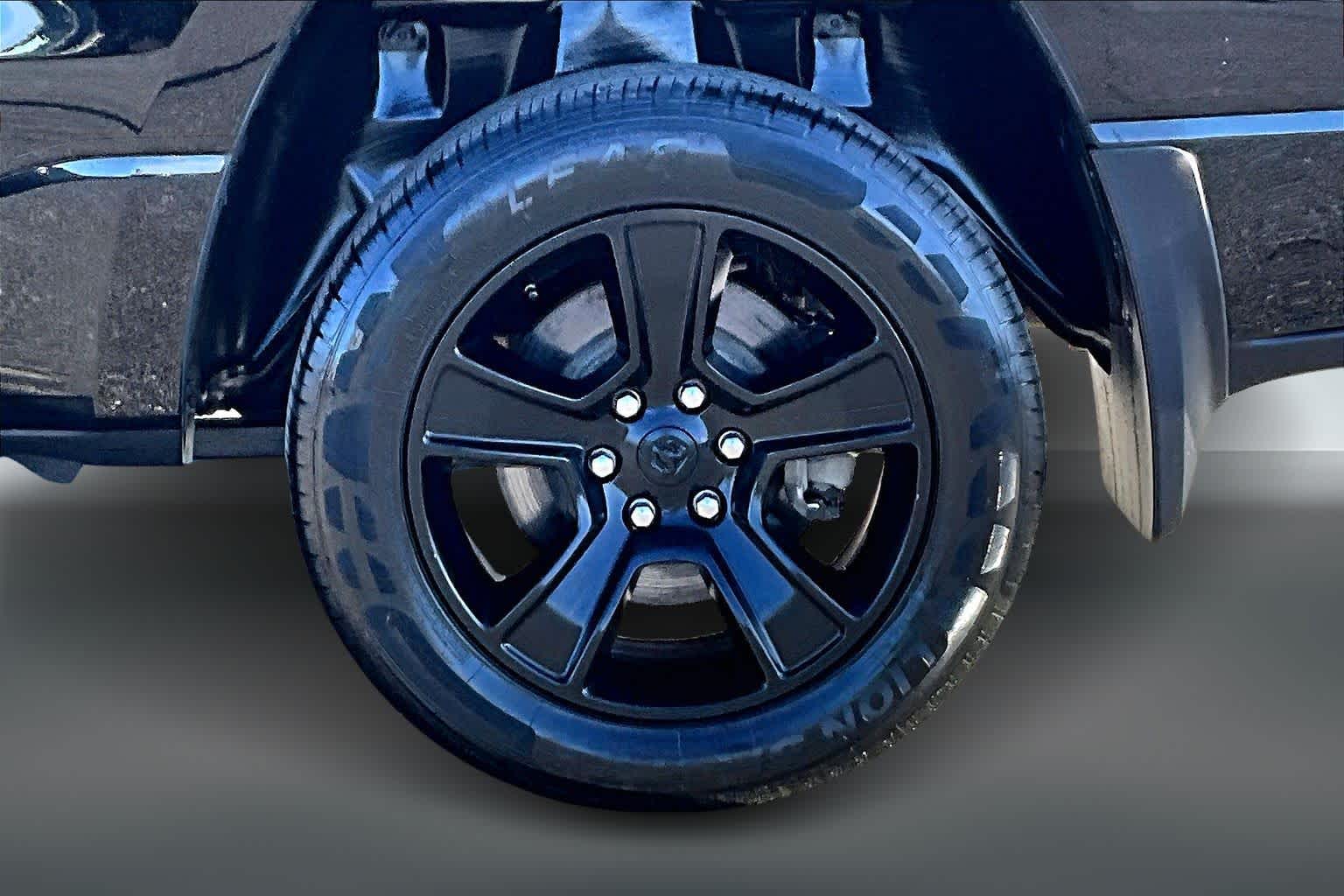 Thumbnail: 2022 RAM 1500 - 32