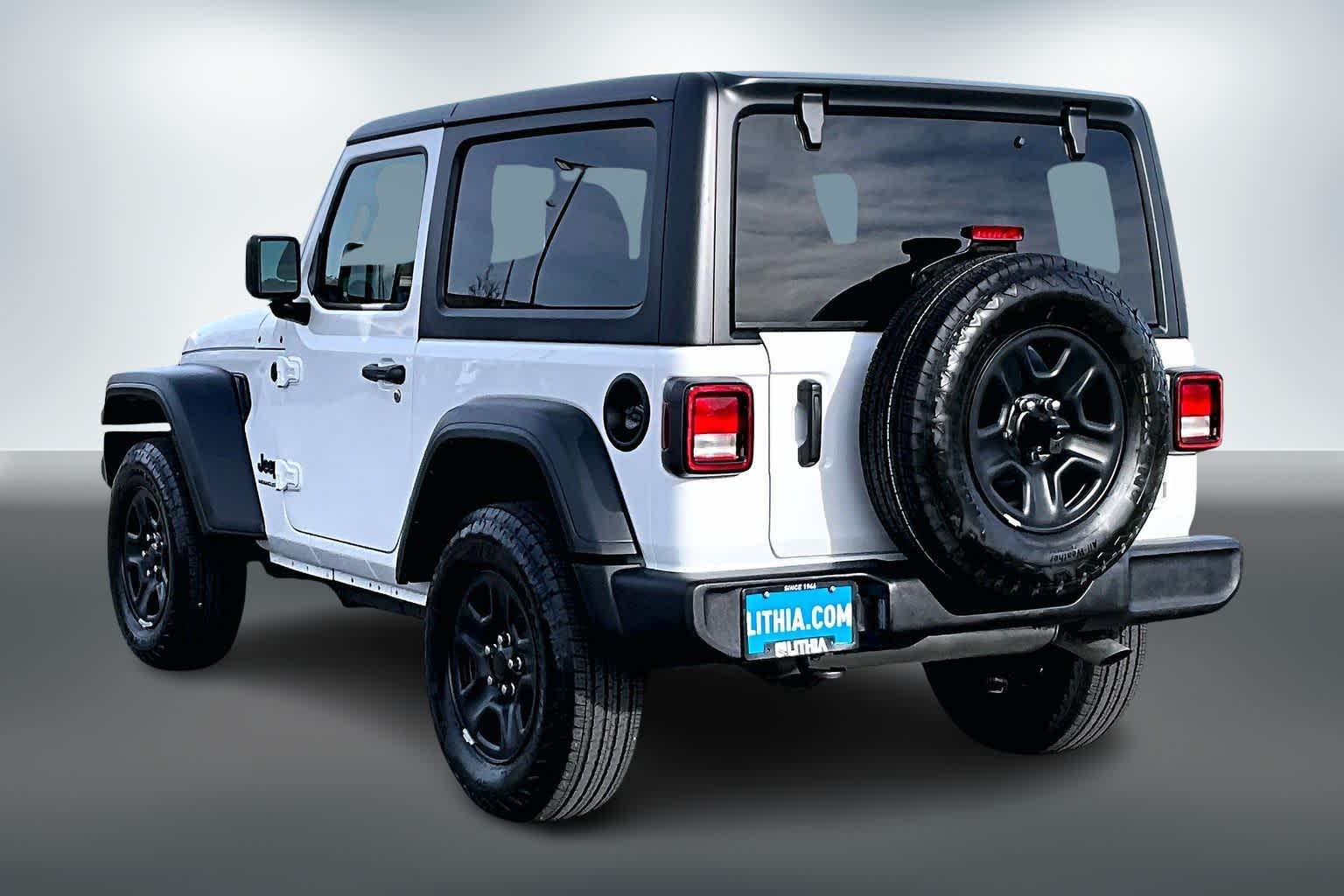 Thumbnail: 2025 Jeep Wrangler - 4