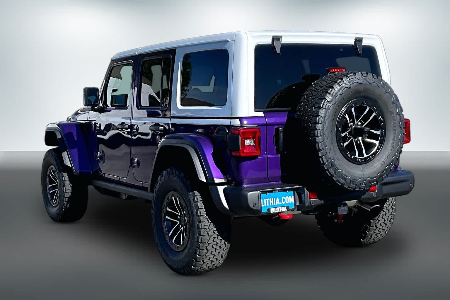 Thumbnail: 2026 Jeep Wrangler - 3
