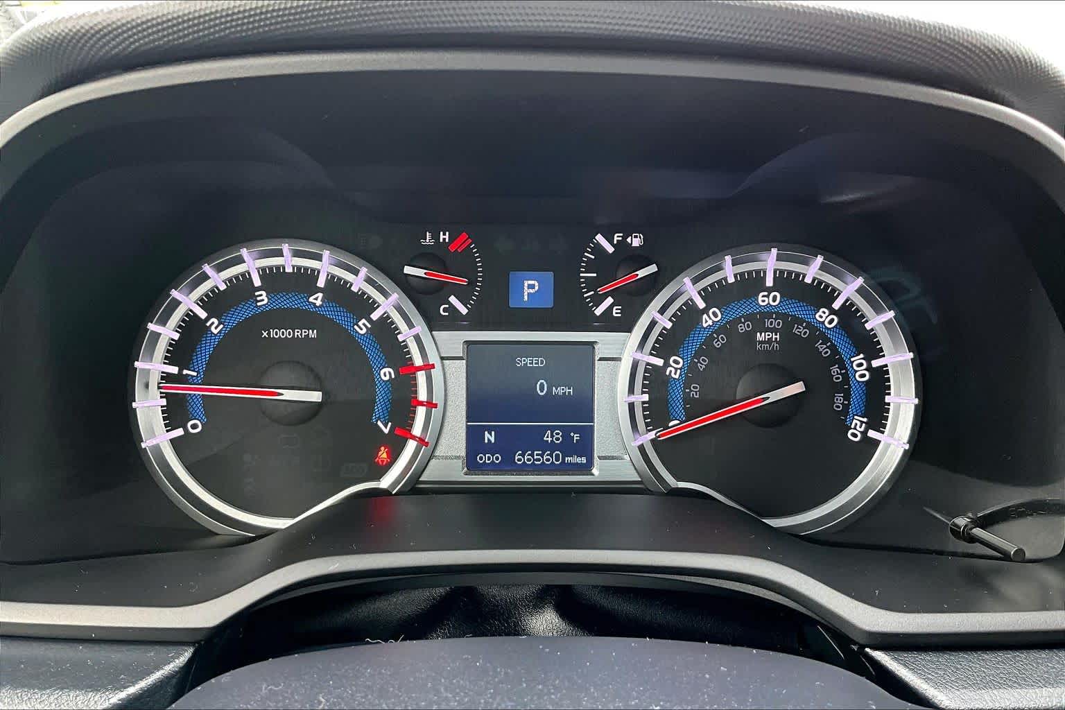 Thumbnail: 2019 Toyota 4Runner - 17