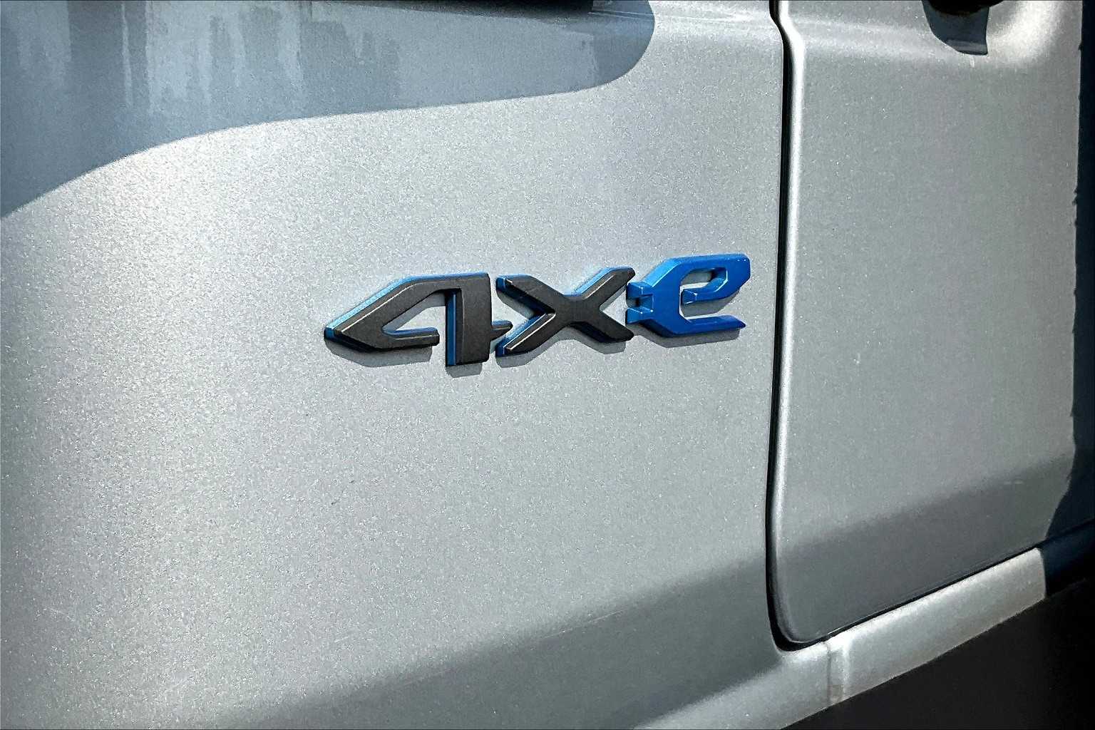 Thumbnail: 2023 Jeep Wrangler - 7