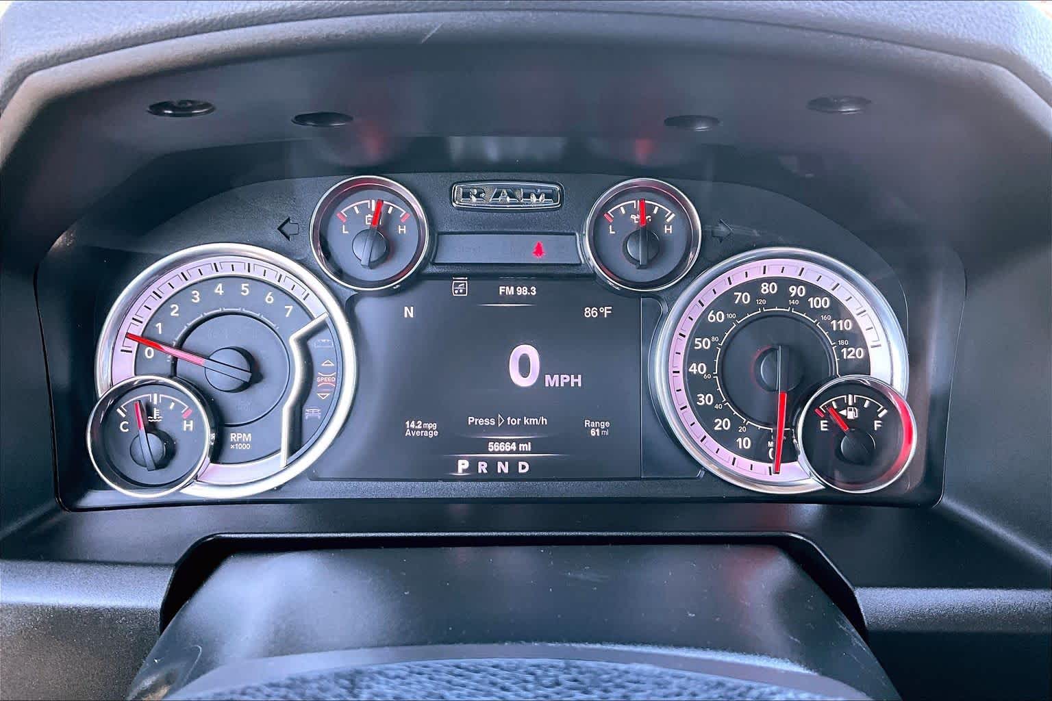 Thumbnail: 2019 RAM 1500 Classic - 17