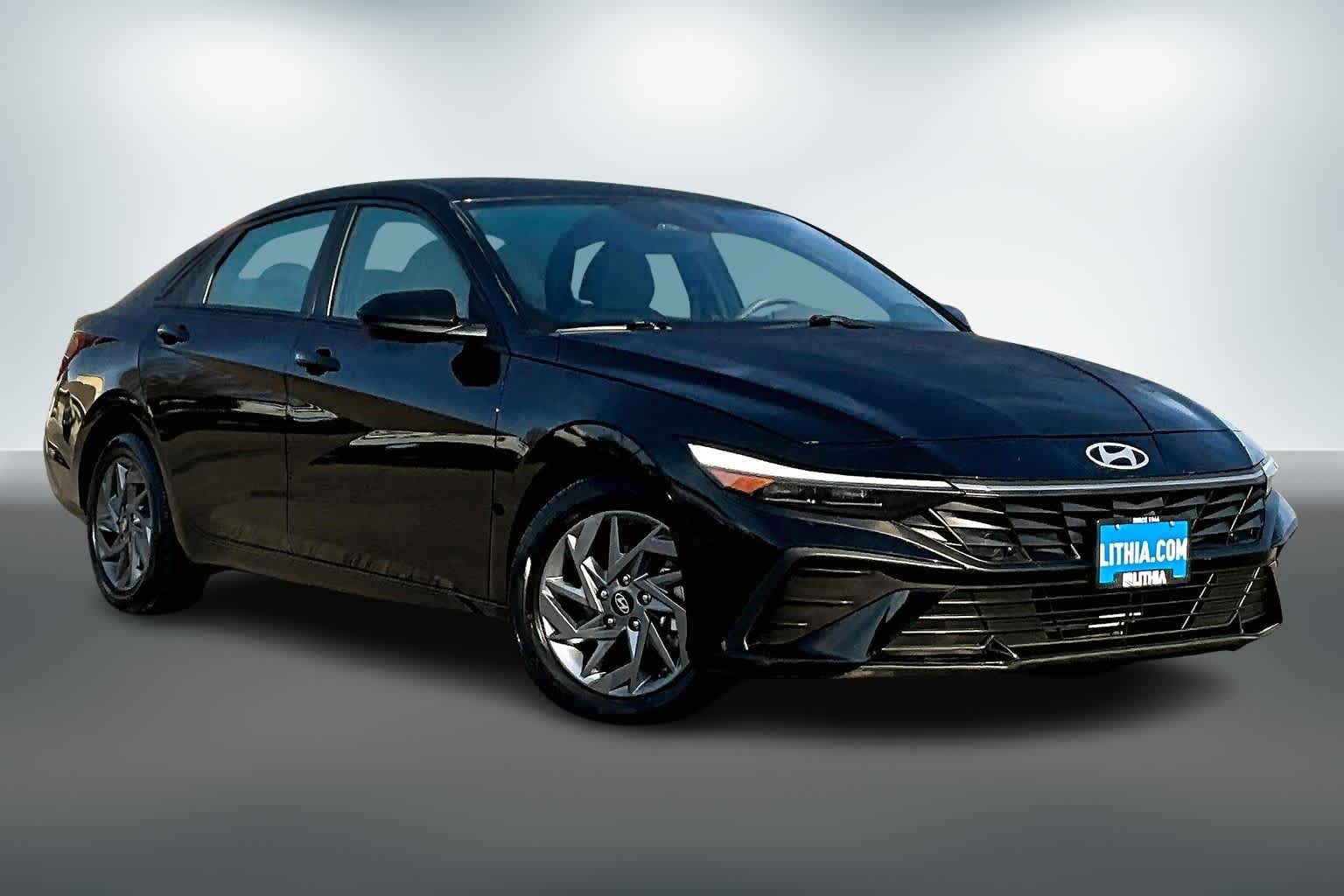 Thumbnail: 2024 Hyundai Elantra - 21