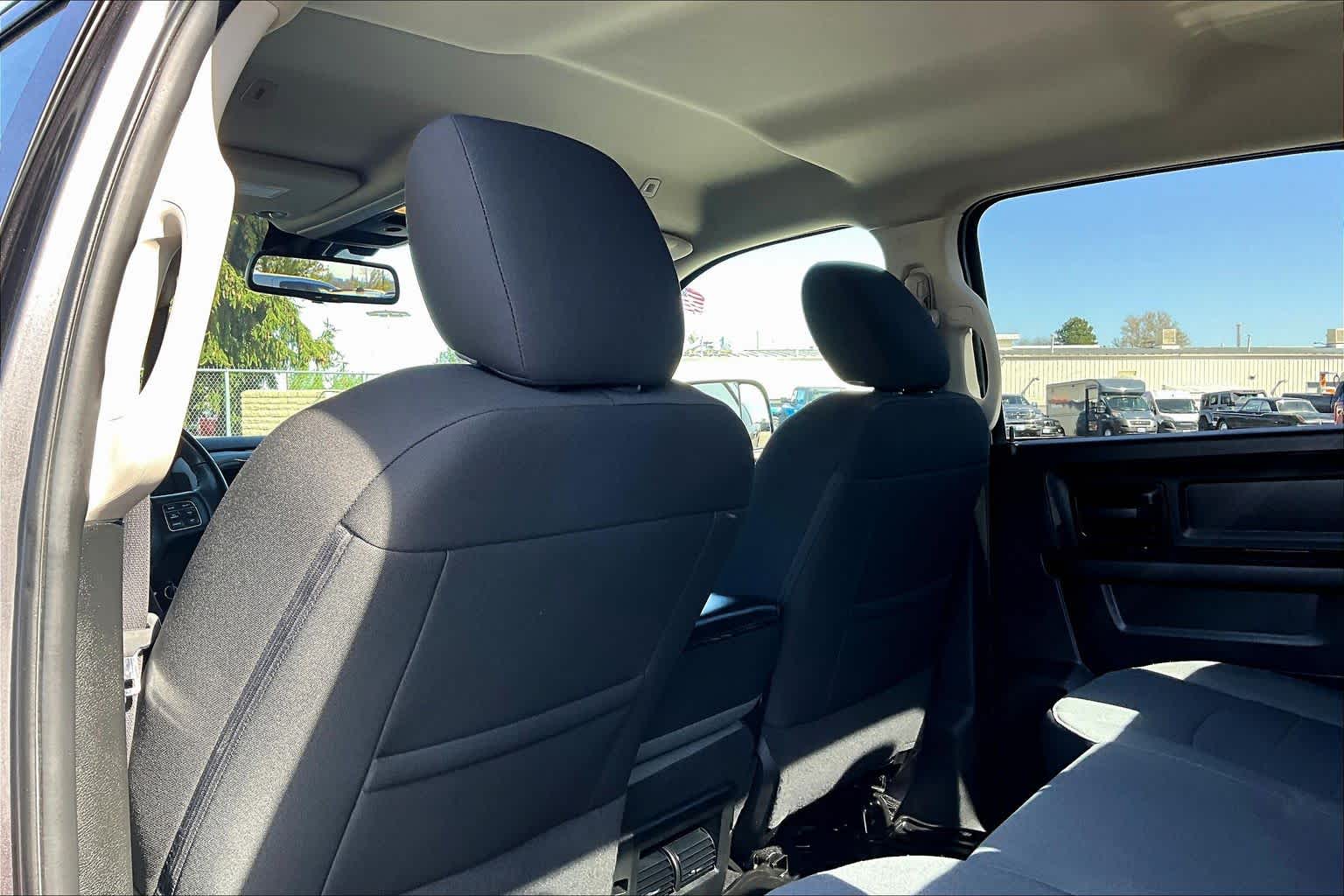 Thumbnail: 2021 RAM 1500 Classic - 12