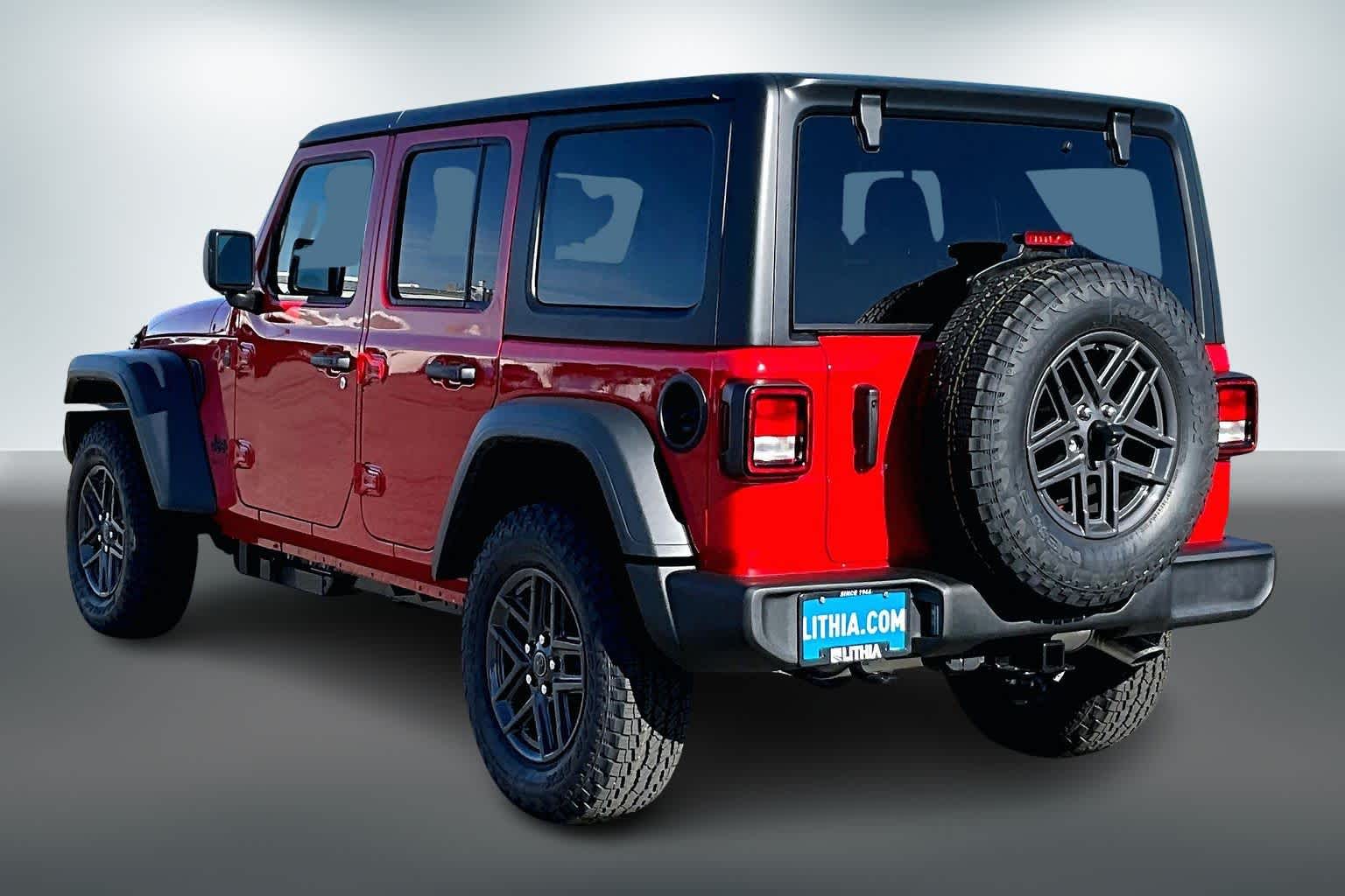 Thumbnail: 2026 Jeep Wrangler - 3