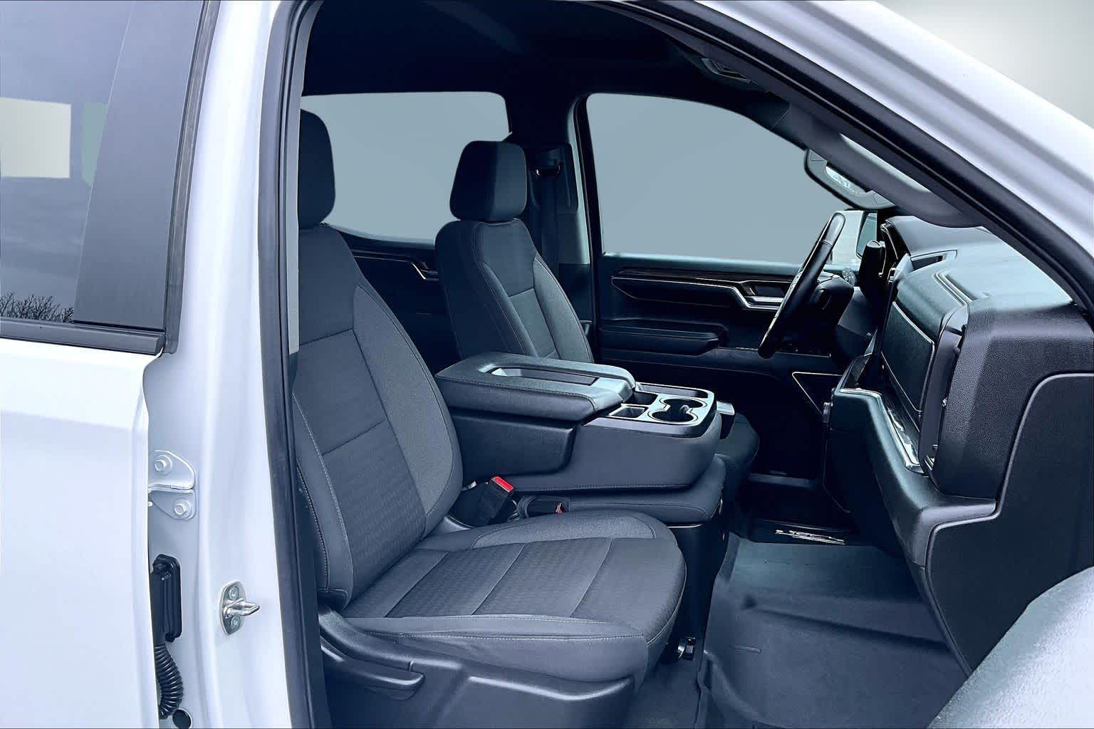 Thumbnail: 2024 Chevrolet Silverado 1500 - 13