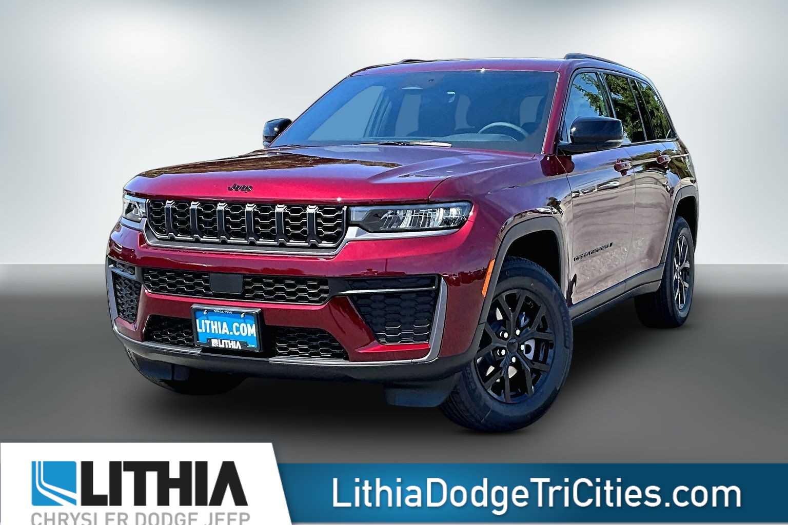 2026 Jeep Grand Cherokee Laredo Altitude 4x4's photo